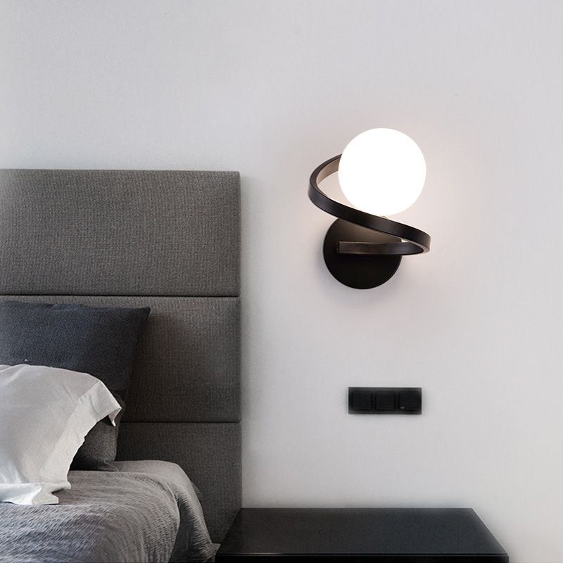 Arisha Design LED Wandleuchte Innen Schwarz/Gold Bade/Schlafzimmer Metall Glas