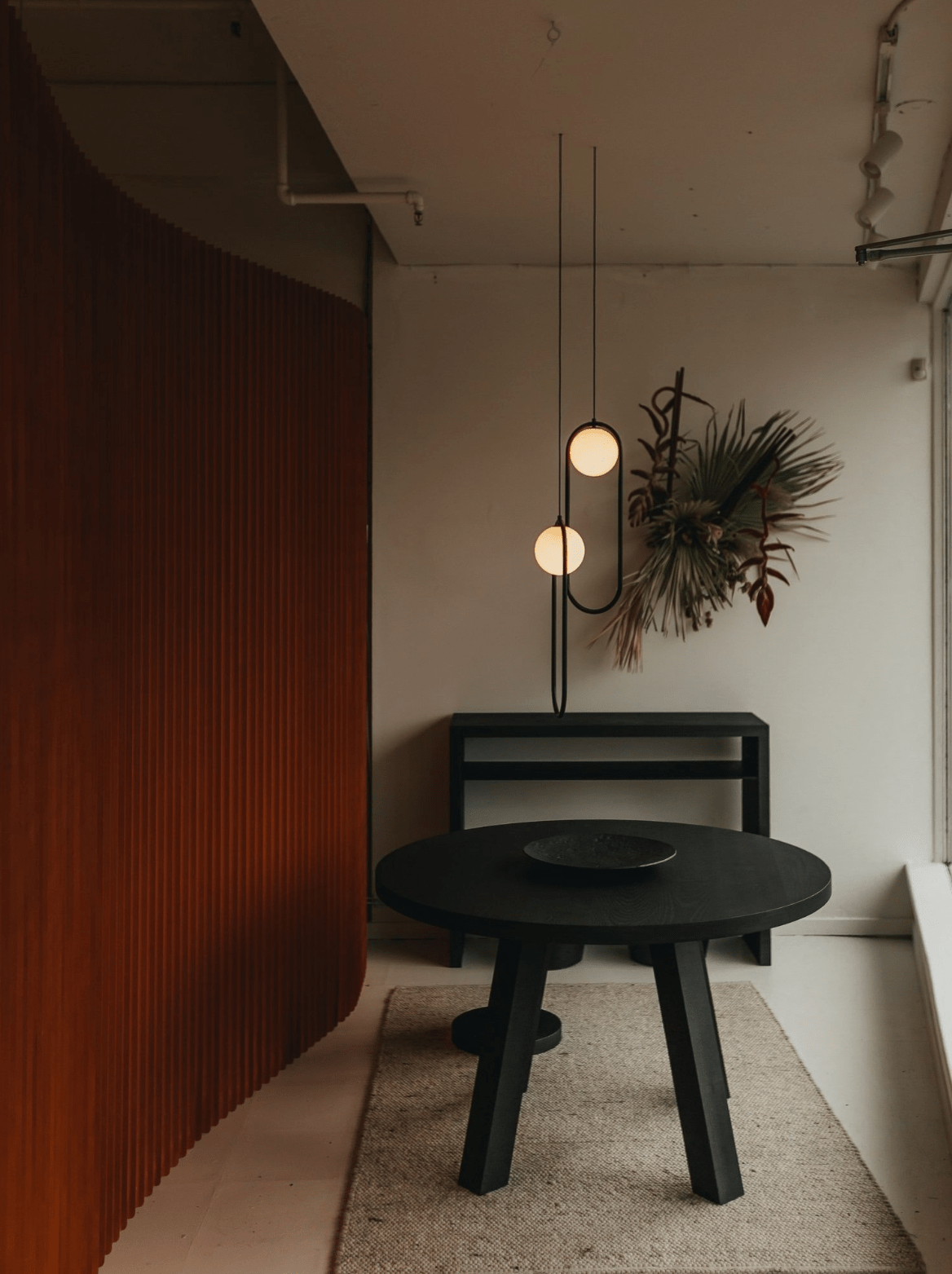 Cyvora Kronleuchter zeitgenössische minimalistische Kronleuchte aus Glas in Kombination