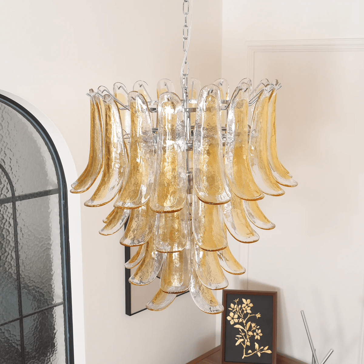 Liorisissa Kronleuchter Bernsteinfarben Lily Murano-Glas gestaffelter Mittelpunkt