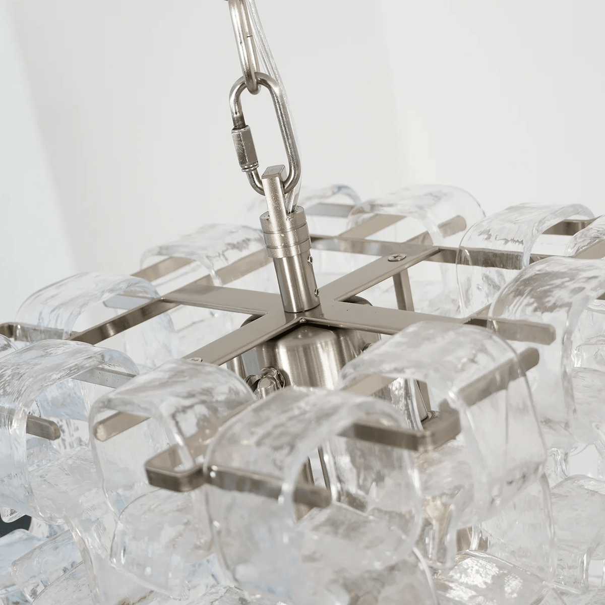 Orielis Kronleuchter aus Muranoglas mit ineinandergreifenden geometrischen Kugeln