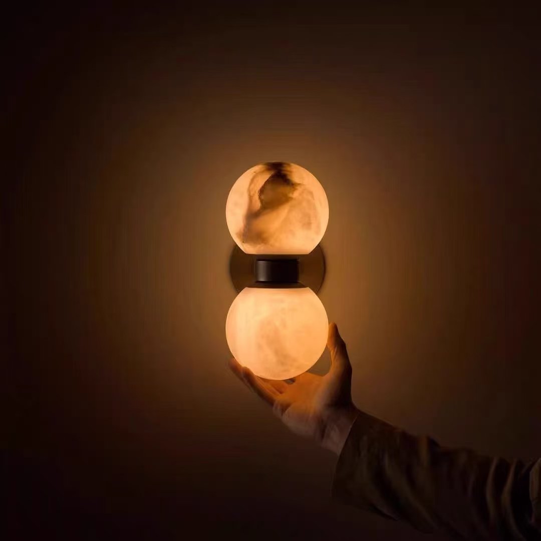 Lumenor Alabaster Celestia Orb Wandleuchte