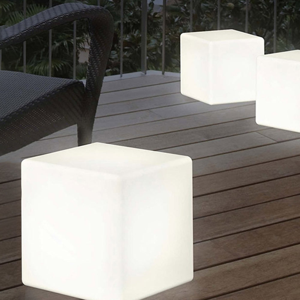 Ray Modern LED Außenleuchte Weiß Garten/Flur/Balkon PE Würfelform 7 Größen Wiederaufladbar