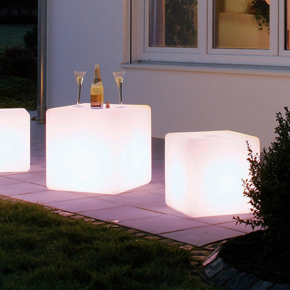 Ray Modern LED Außenleuchte Weiß Garten/Flur/Balkon PE Würfelform 7 Größen Wiederaufladbar