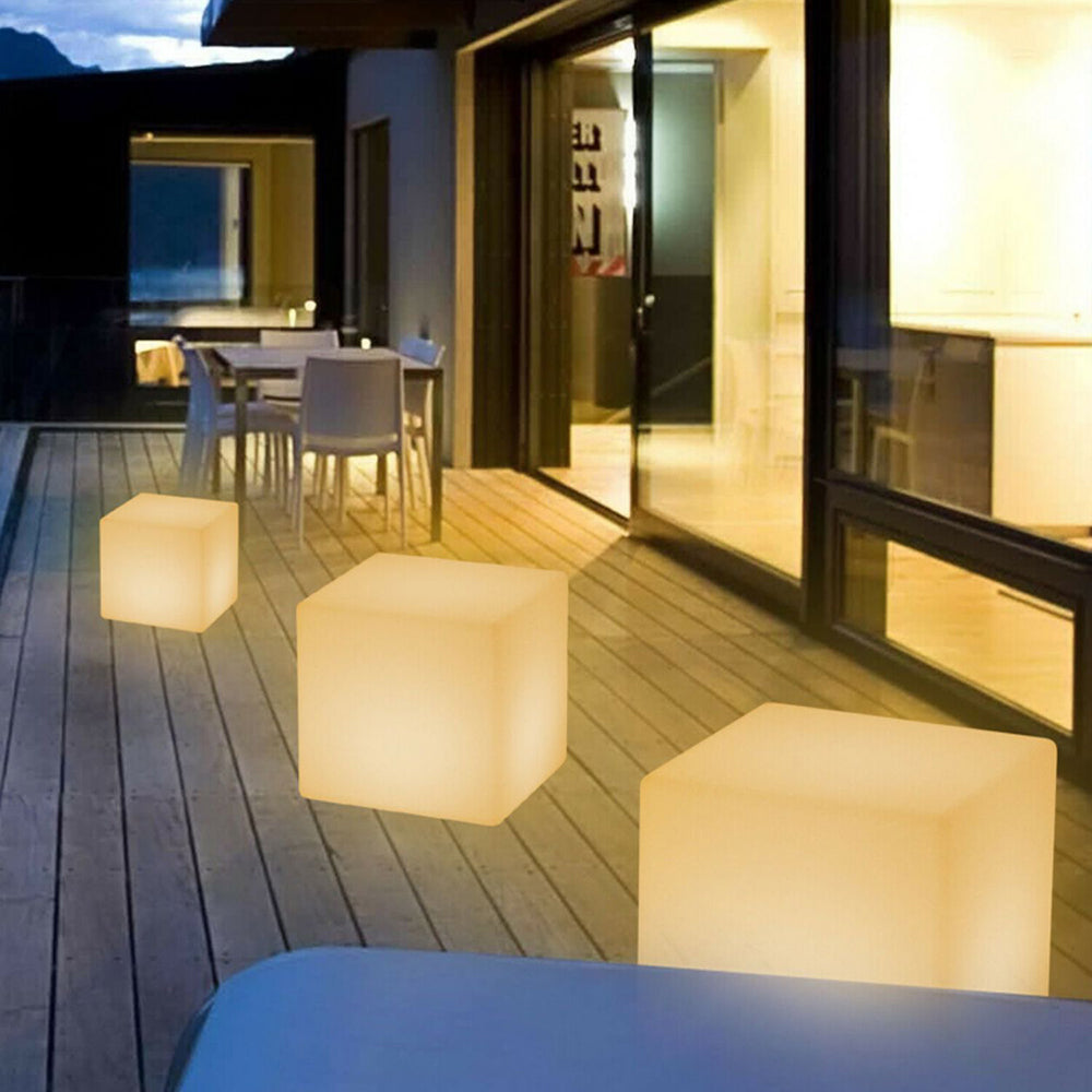 Ray Modern LED Außenleuchte Weiß Garten/Flur/Balkon PE Würfelform 7 Größen Wiederaufladbar
