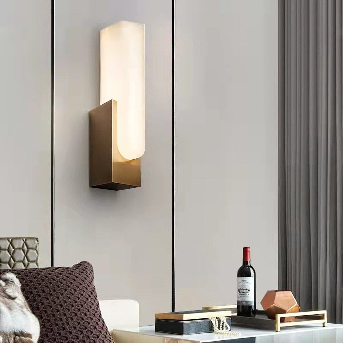 Agatha Wandleuchte U-förmig mit LED