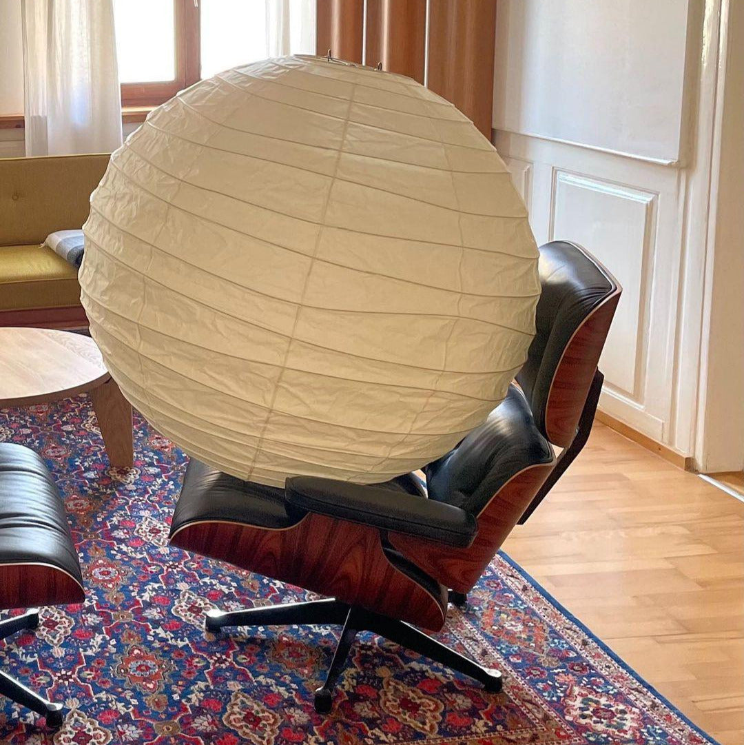 Luna Pendelleuchte mit japanischem Papier-Globus