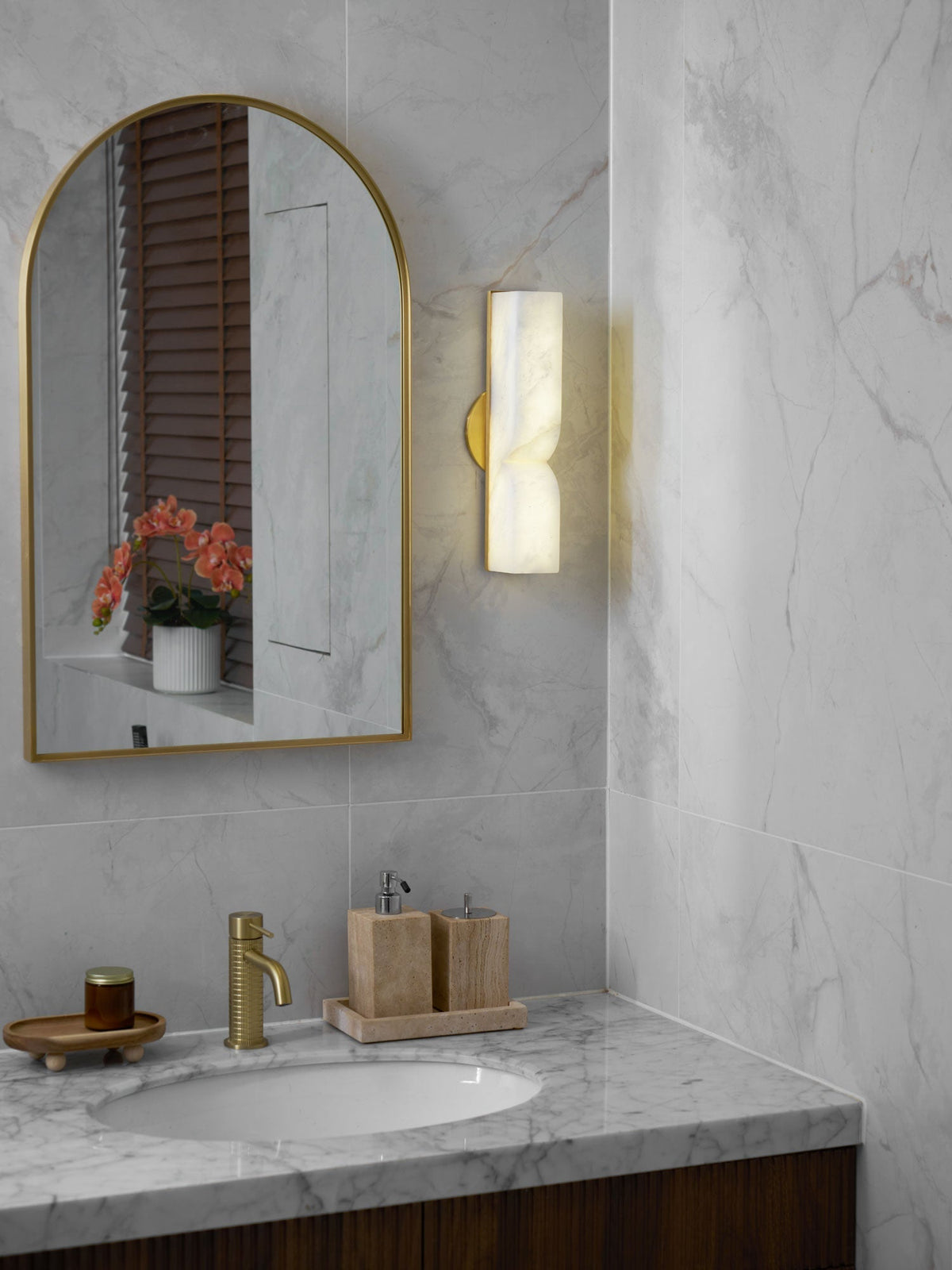 Niveelle Alabaster rechteckige Wandleuchte