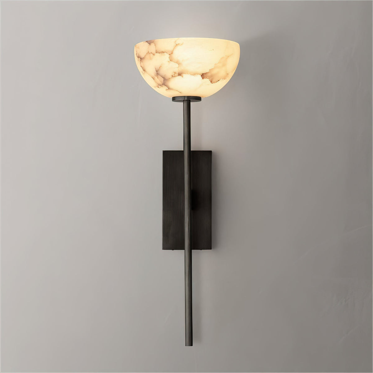 Sondel Alabaster-Wandleuchte