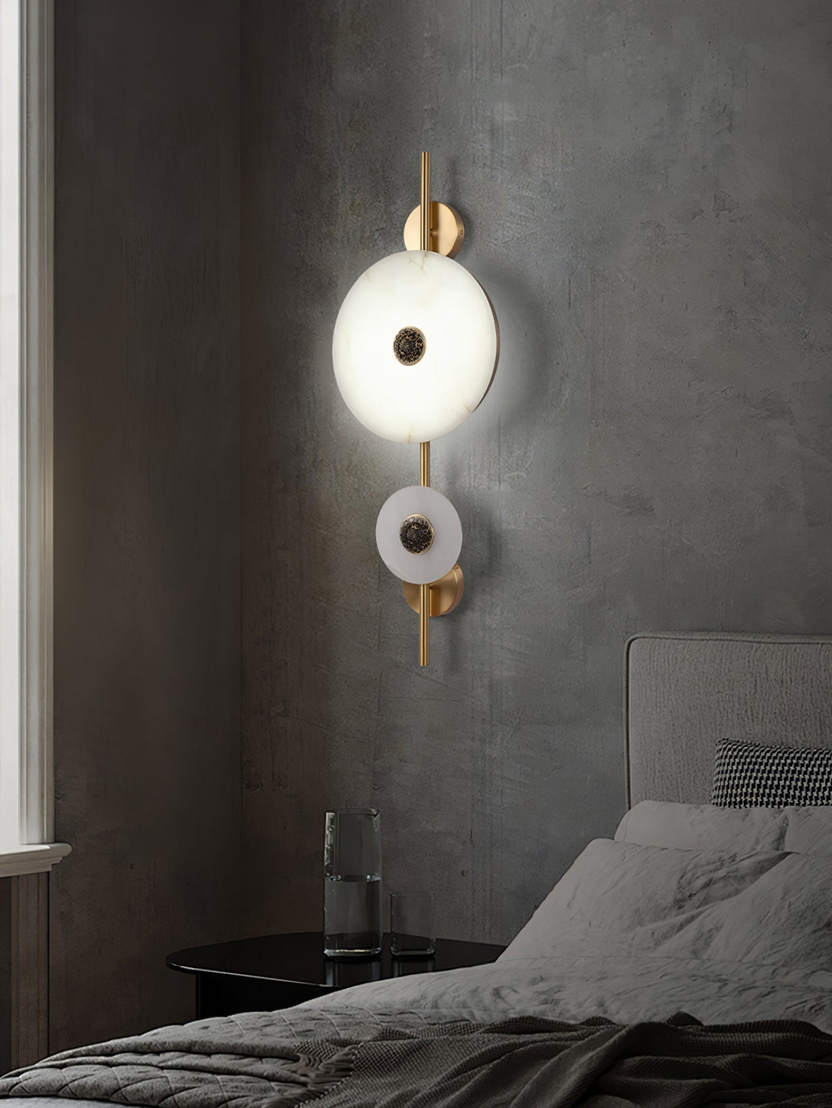 Evadne Alabaster-Wandleuchte