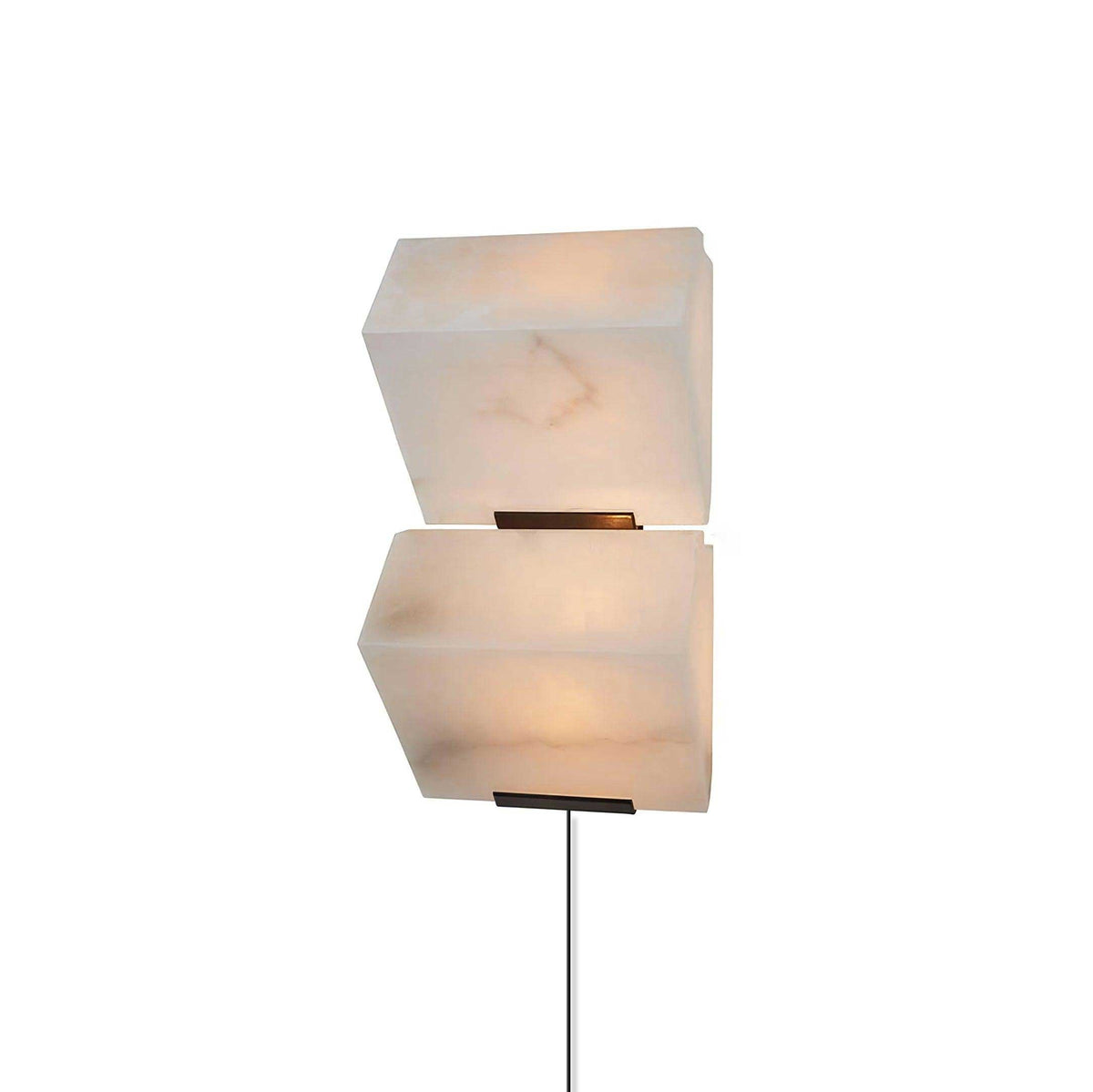 Niviella stufenförmige Alabaster-Wandleuchte mit Stecker