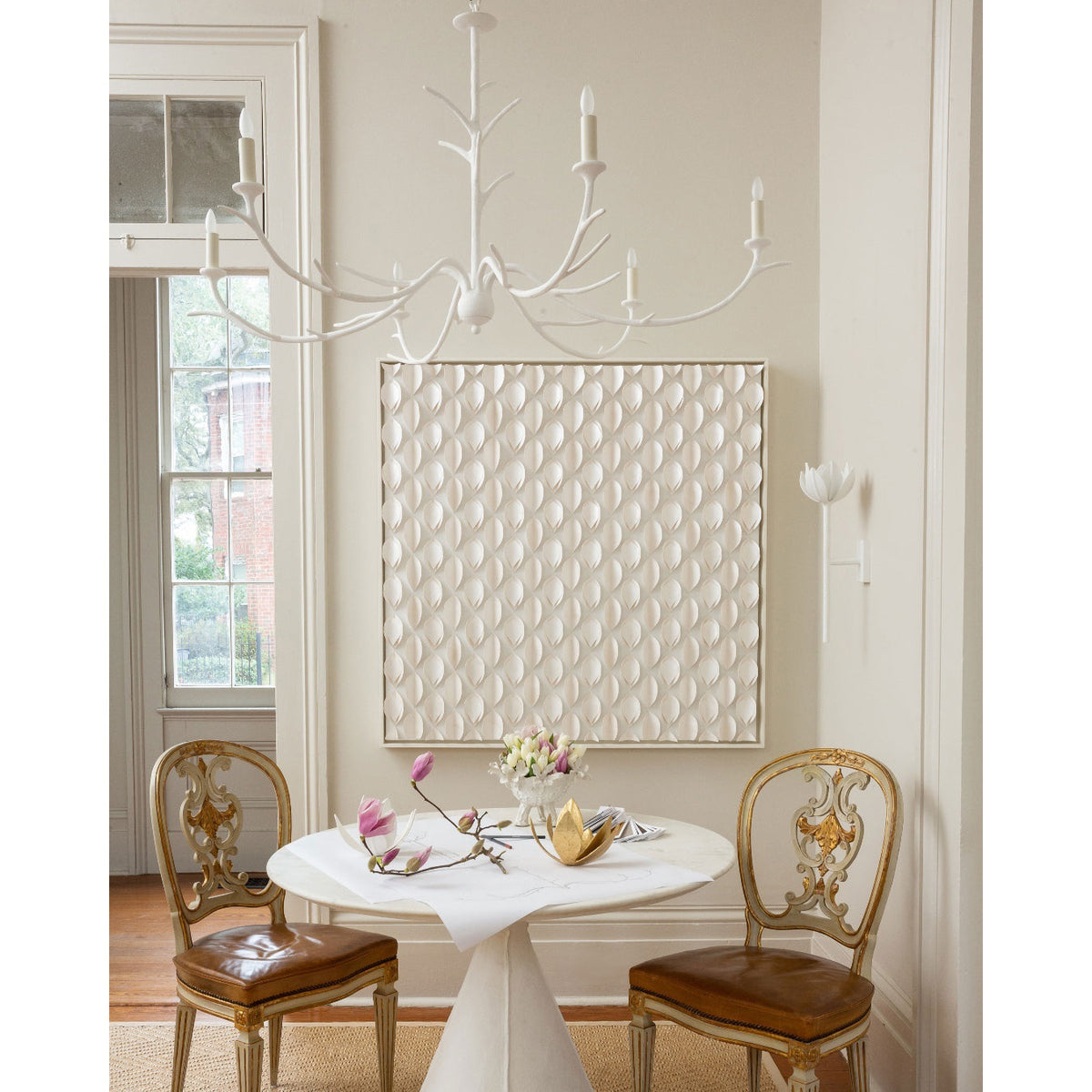 Ulfuvyn zeitgenössische minimalistische Wandleuchte aus Antikmessing