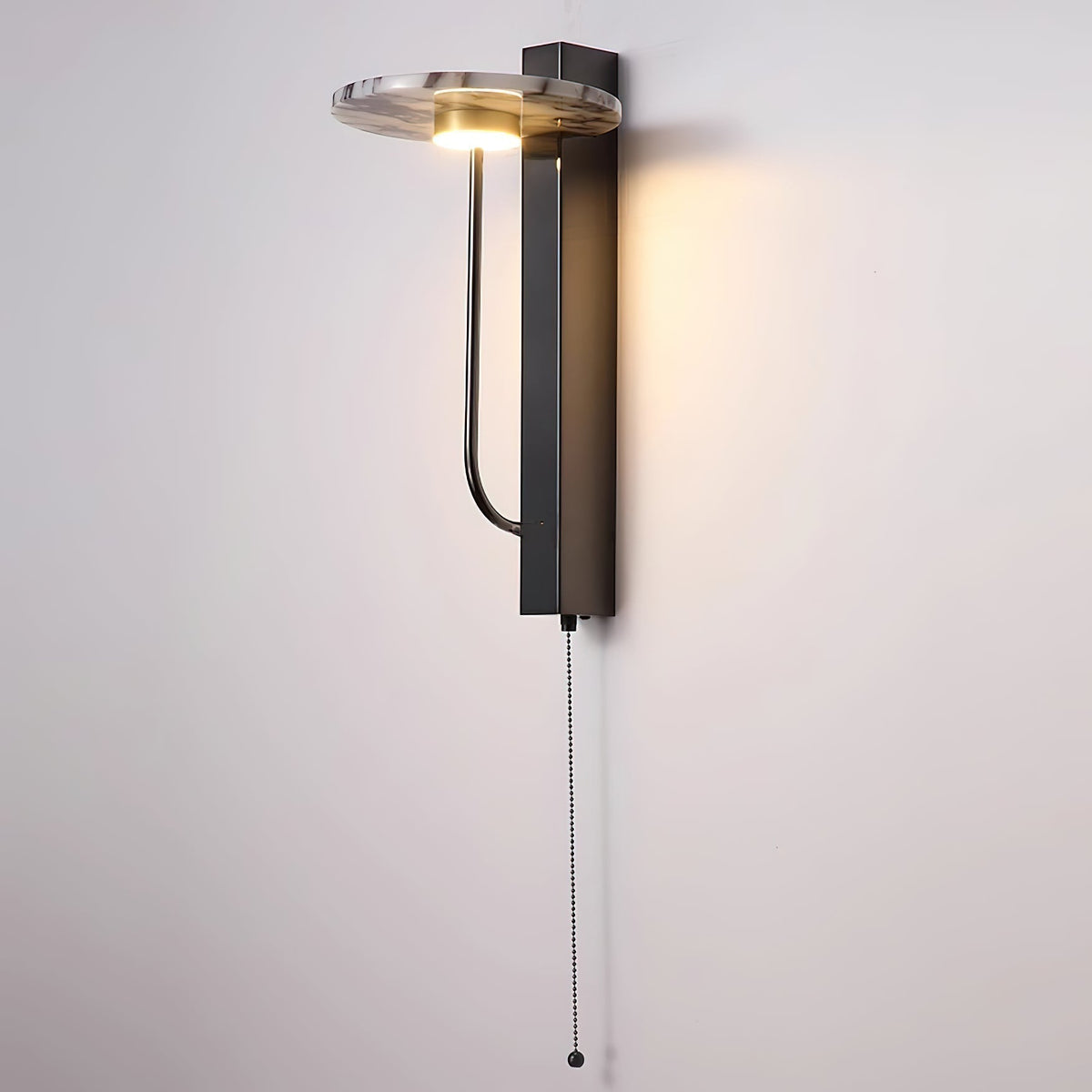 Aevuvyn zeitgenössische minimalistische Marmor-Wandleuchte