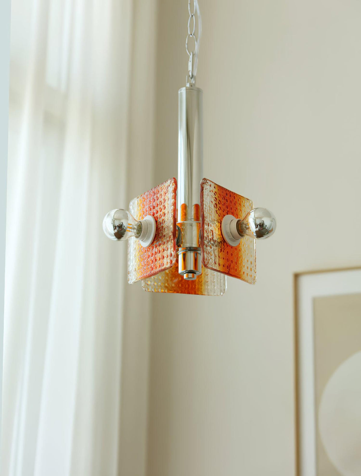 Vesk Pendelleuchte aus Glas im eleganten Design