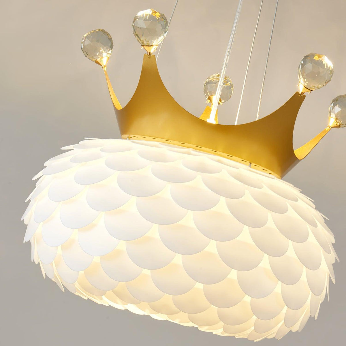 Keloz Pendelleuchte Acryl geschwungene Krone whimsisch