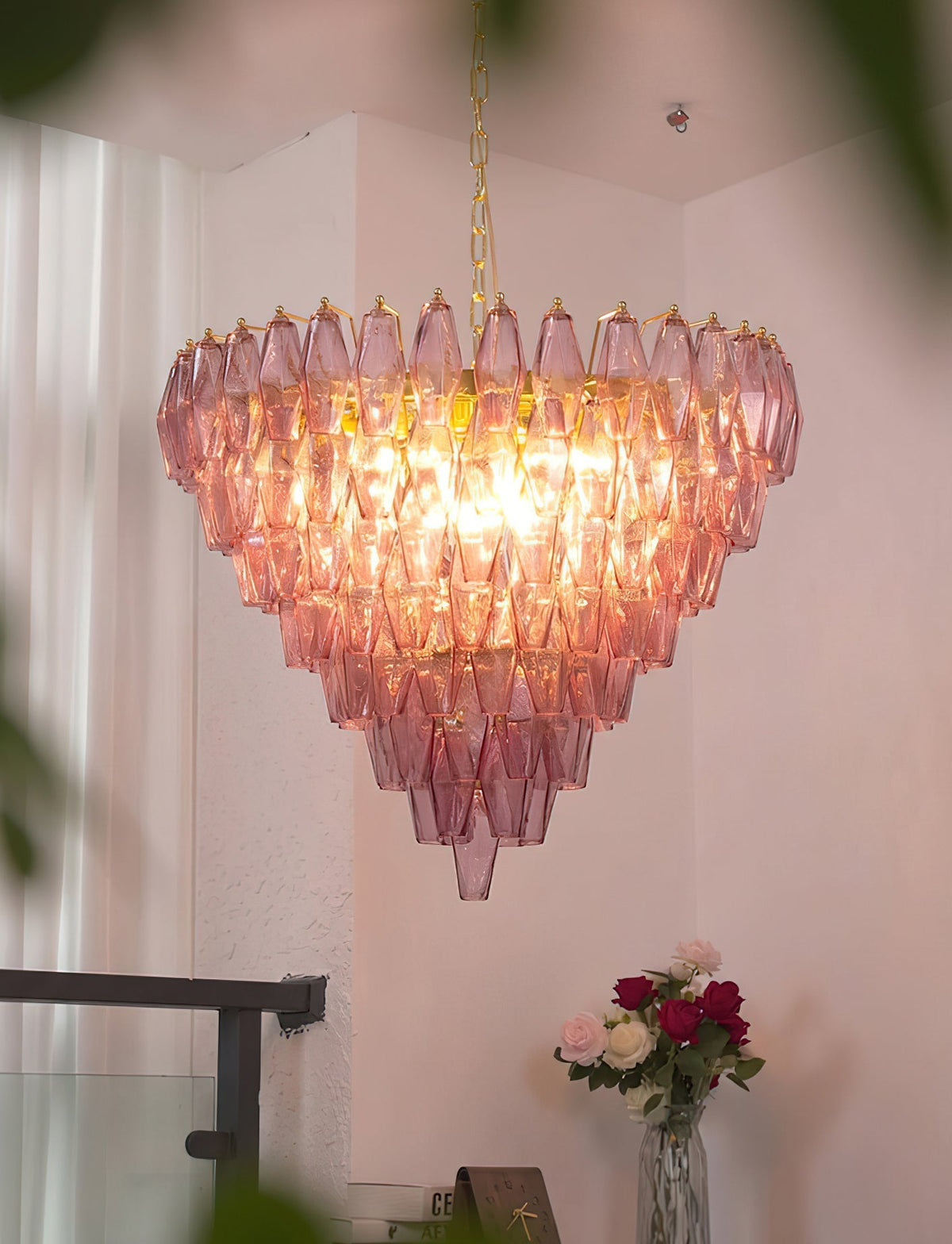 Rosalique Kronleuchter aus Glas in Lila &