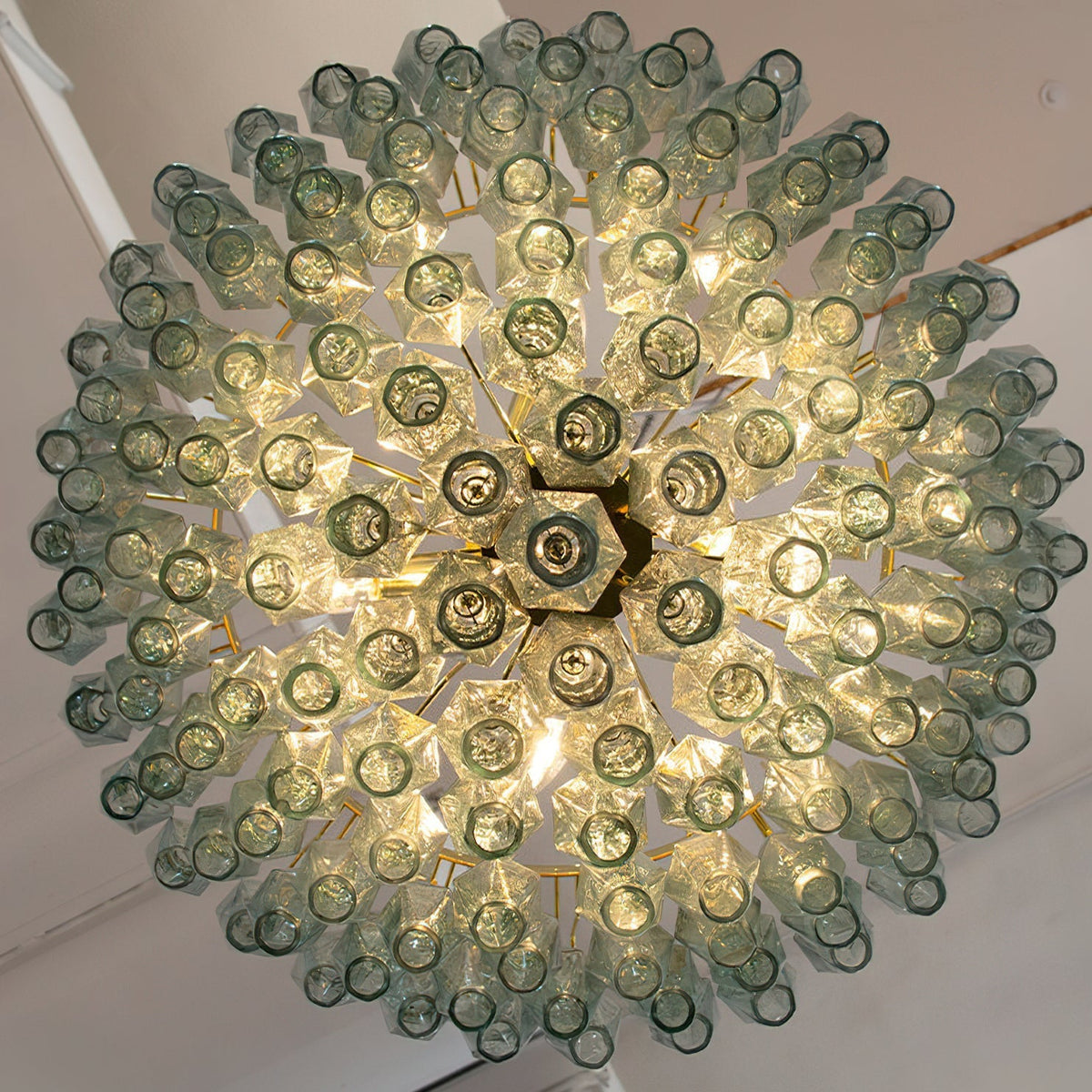 Rosalique Kronleuchter aus Glas in Lila &