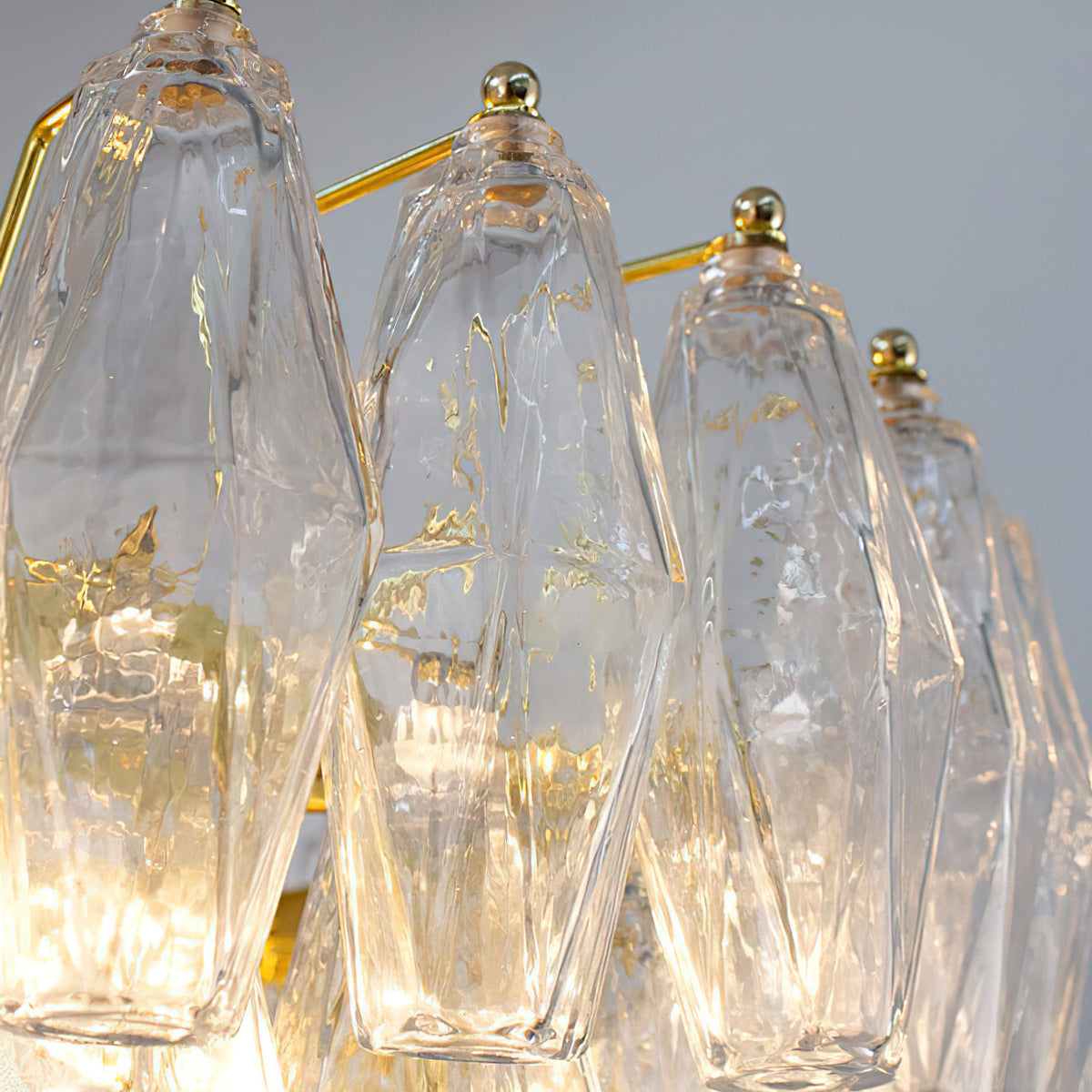 Rosalique Kronleuchter aus Glas in Lila &