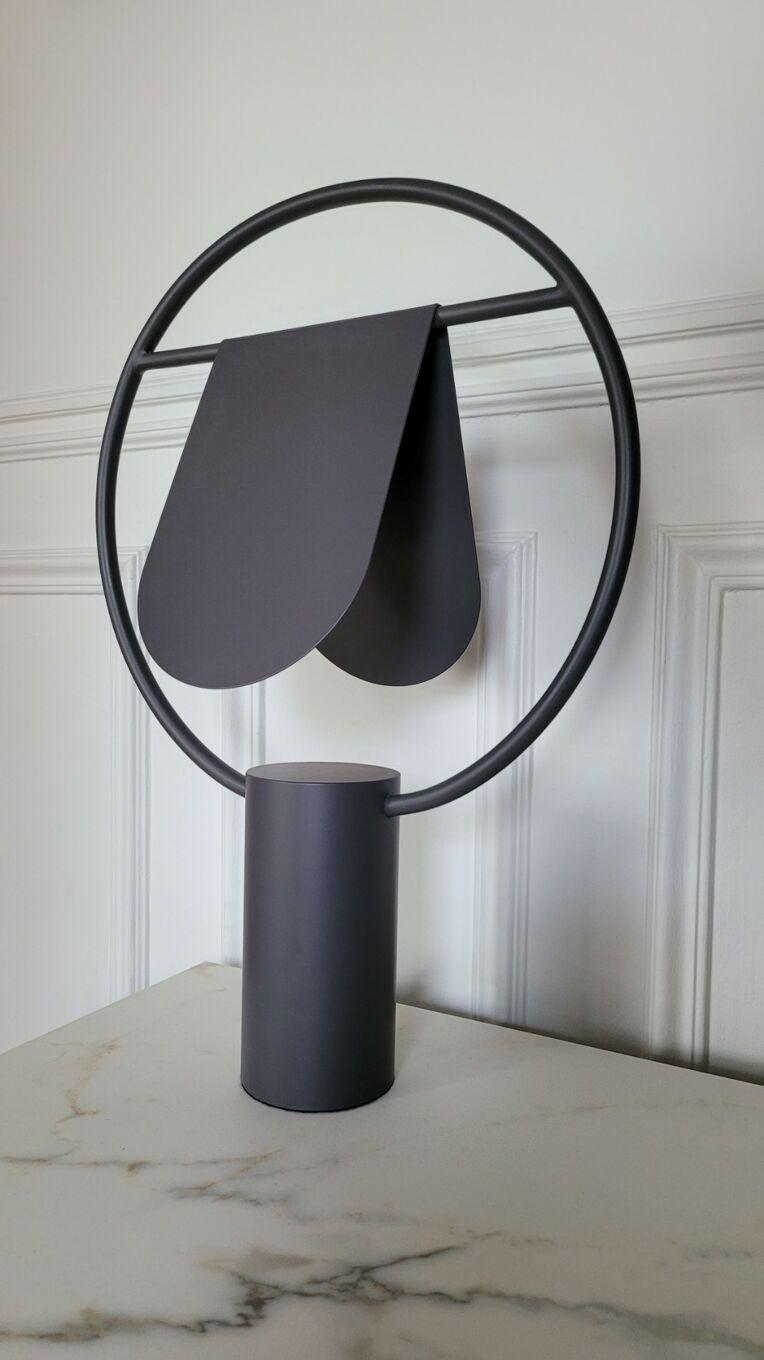 Abigail Moderne Tischlampe