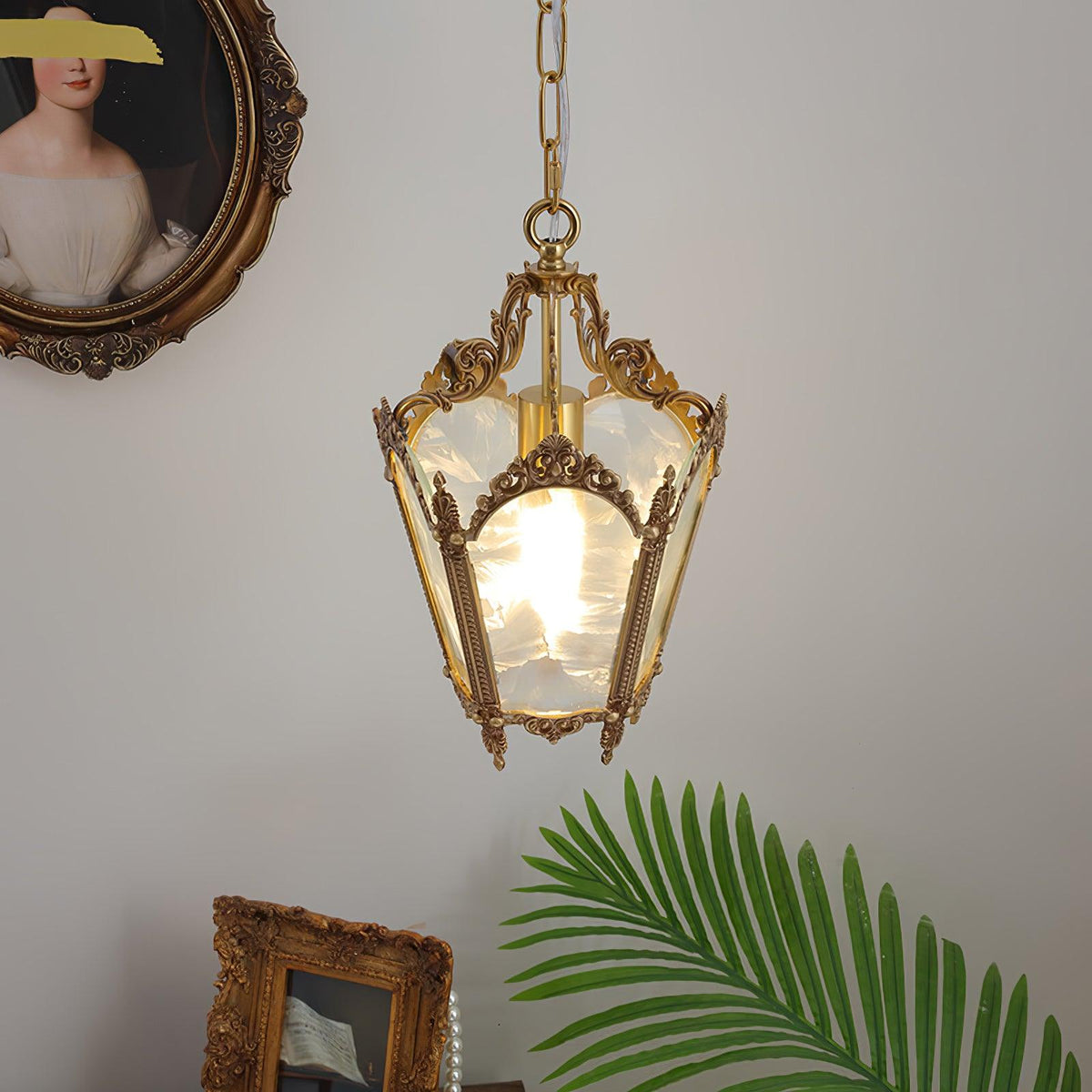 Auririelle Pendelleuchte aus Messing im Empire-Stil, antik und elegant