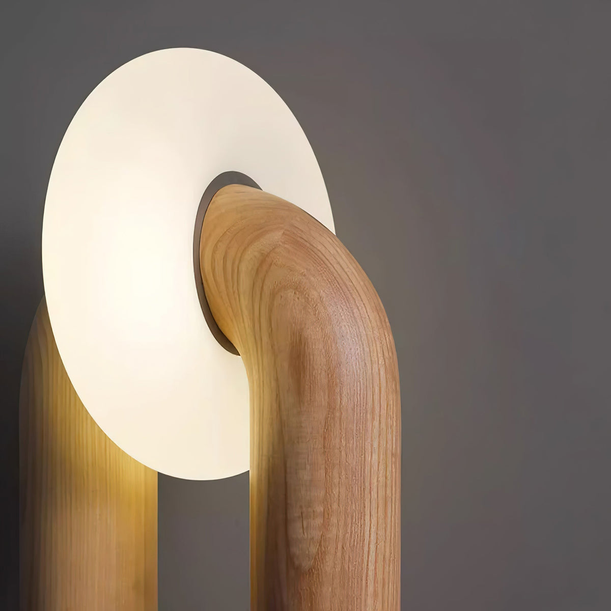 Raelix Vintage Tischleuchte aus Holz
