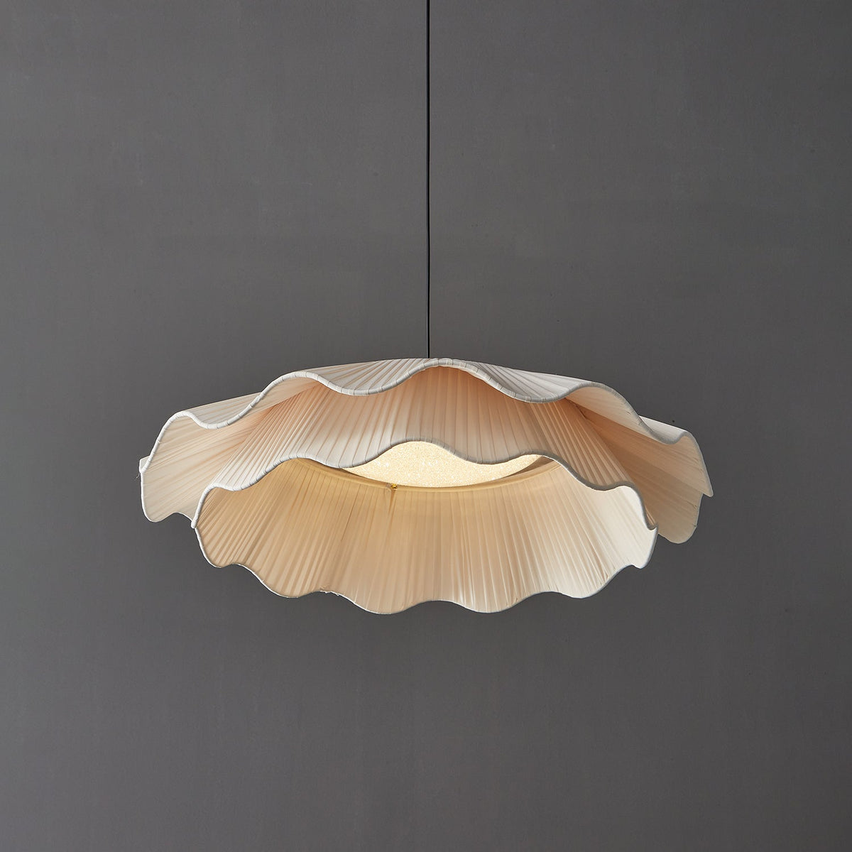 Ellorel Elegance Wave Messing-Stoff Pendelleuchte