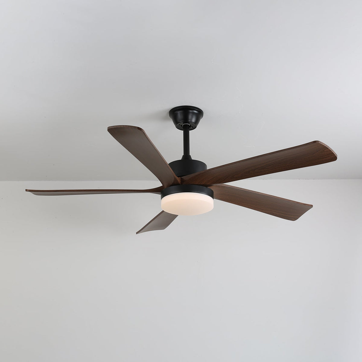 Eryndor Moderner Deckenventilator mit Beleuchtung aus Holz