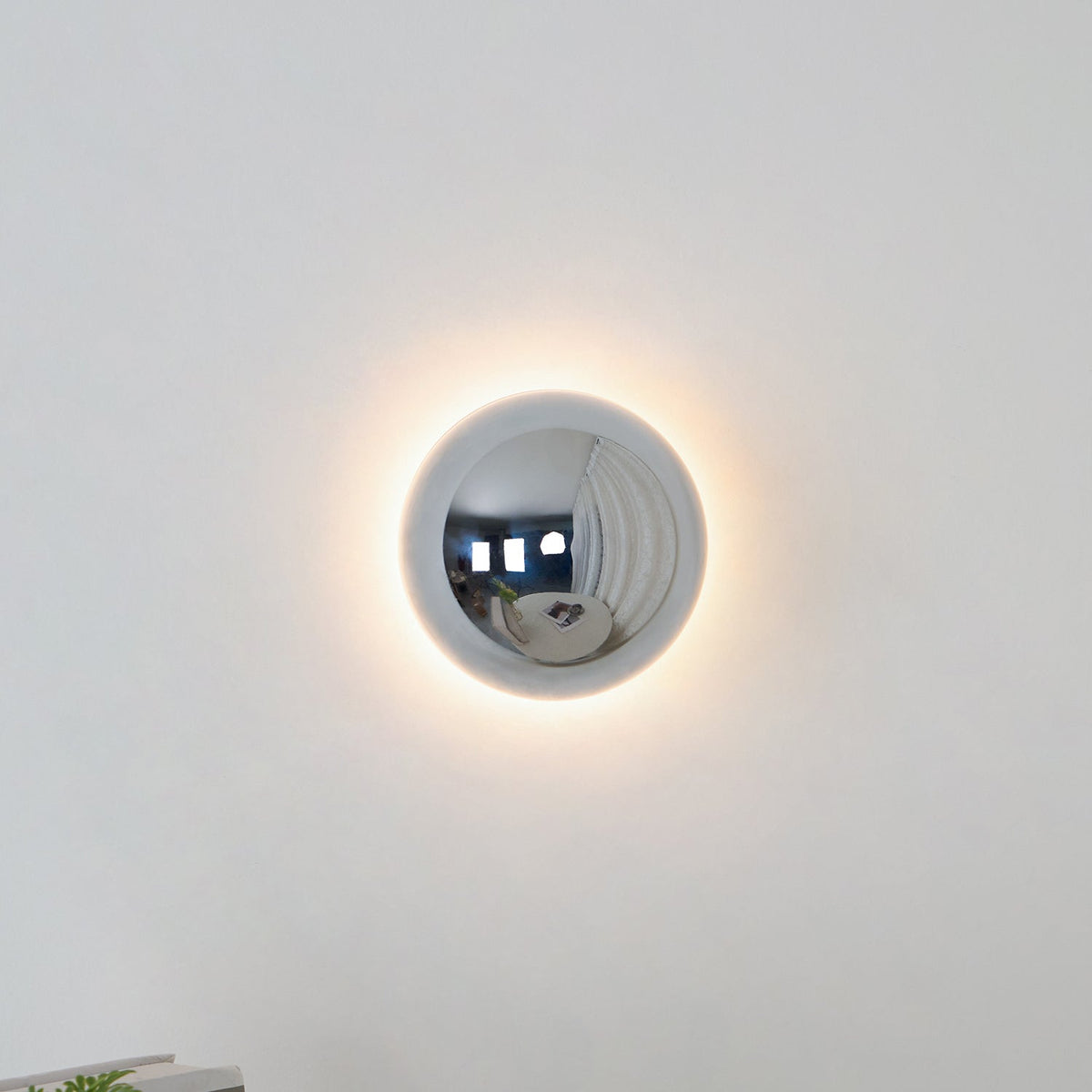 Virixy moderne minimalistische Wandleuchte mit Kugelschirm
