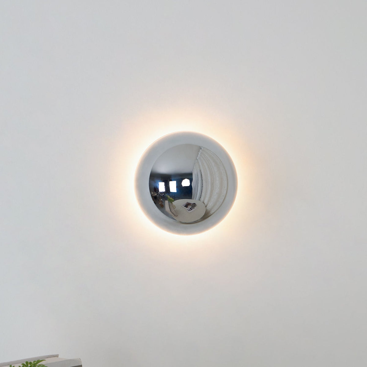 Virixy moderne minimalistische Wandleuchte mit Kugelschirm