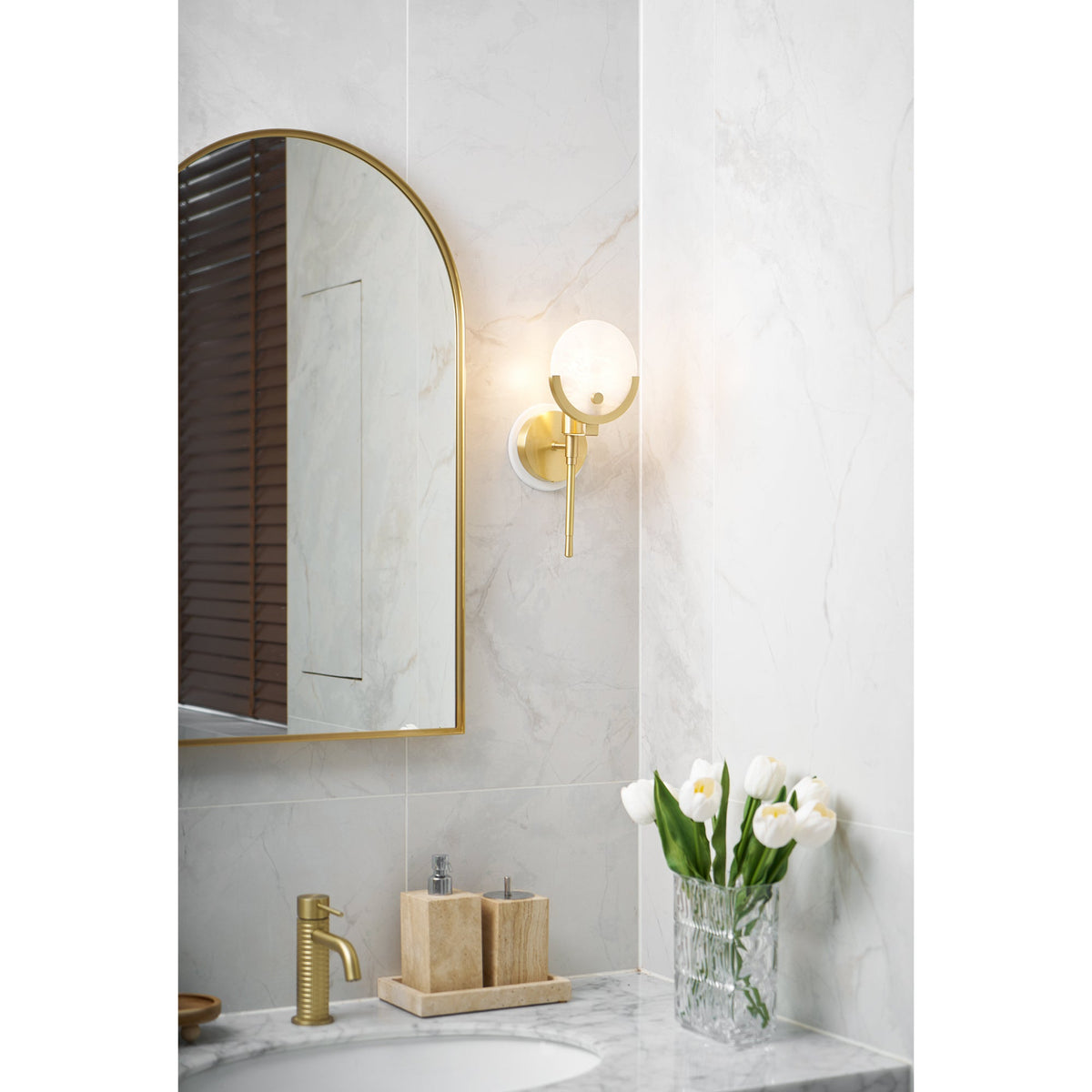 Aminex Kugel aus Alabaster Wandleuchte