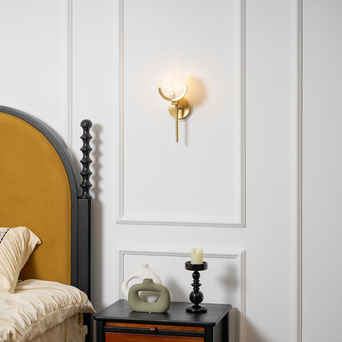 Aminex Kugel aus Alabaster Wandleuchte