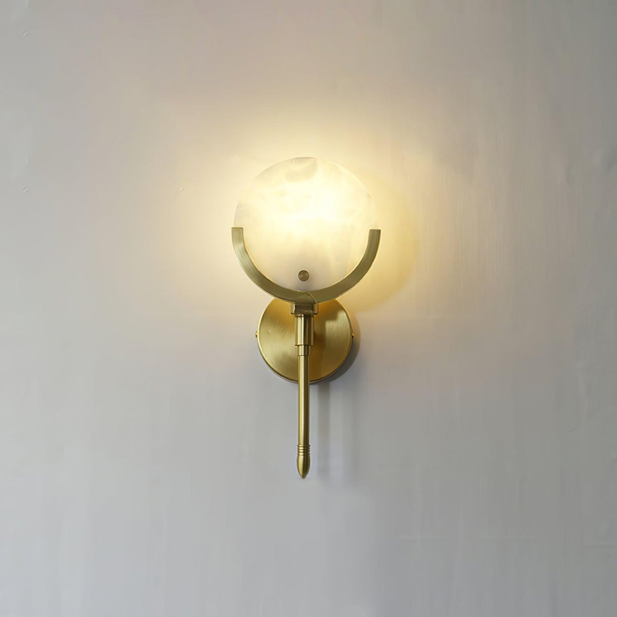 Aminex Kugel aus Alabaster Wandleuchte