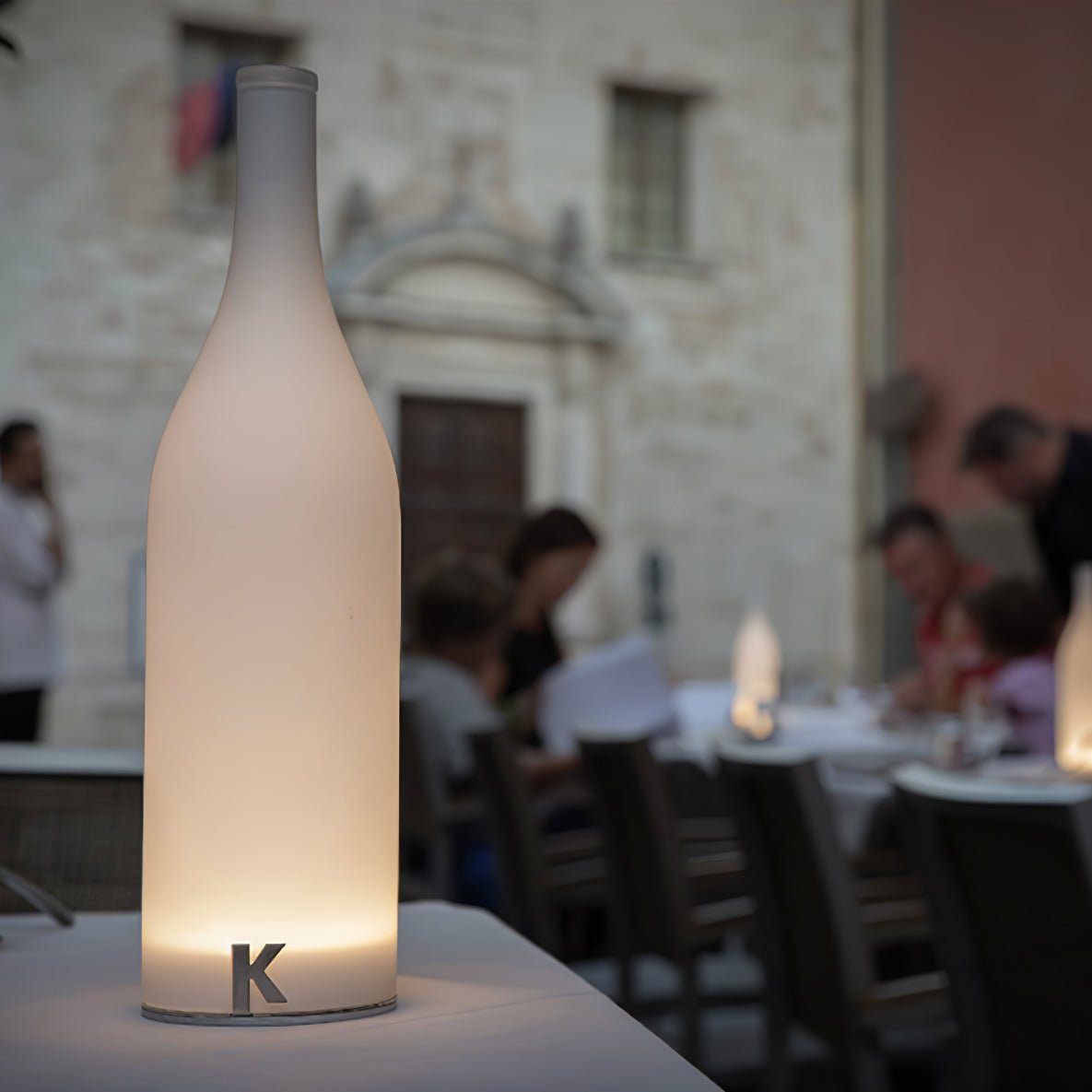Vino Tischleuchte mit integriertem Akku