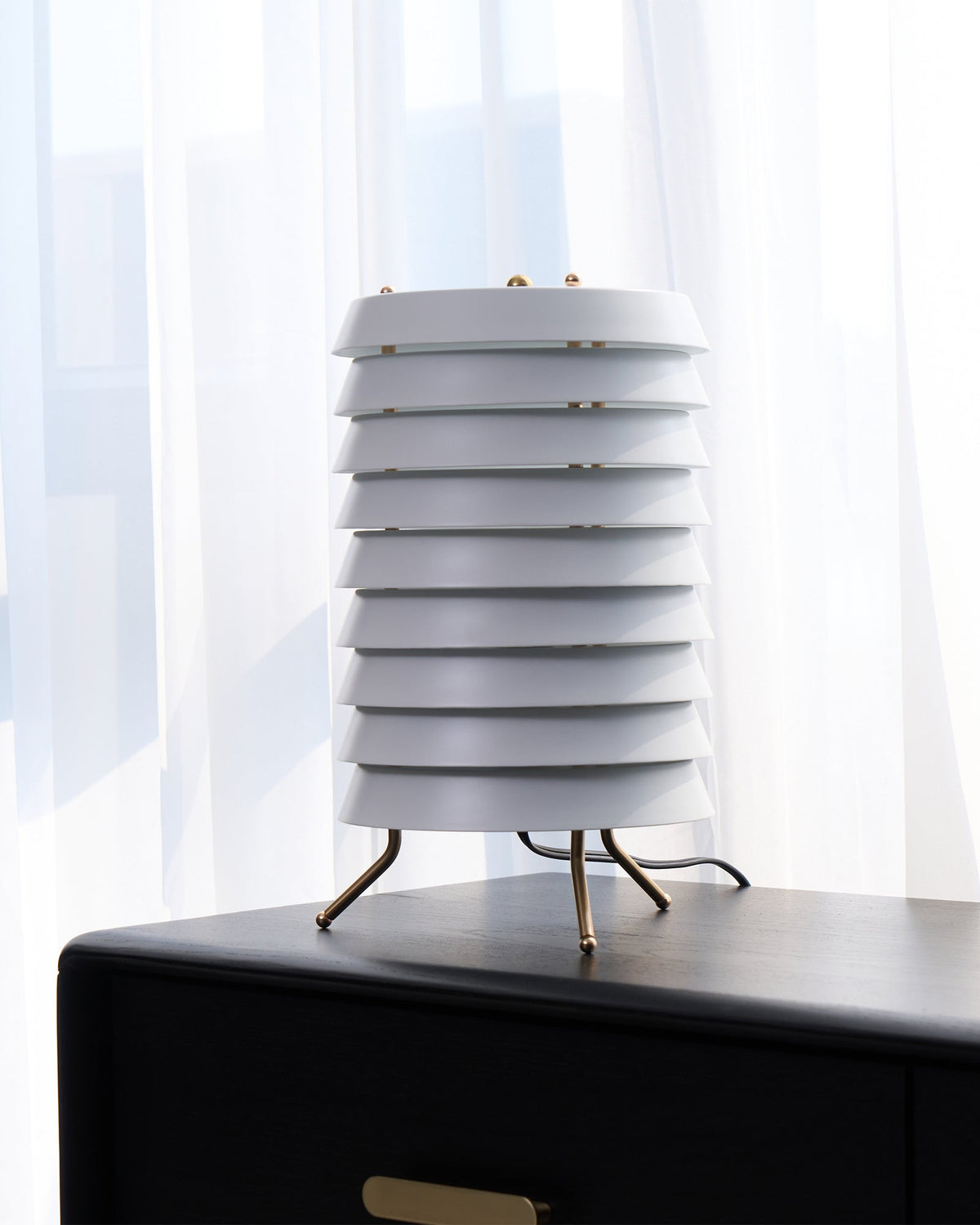 Orelelette Gitter-Design Skandinavische Tischleuchte