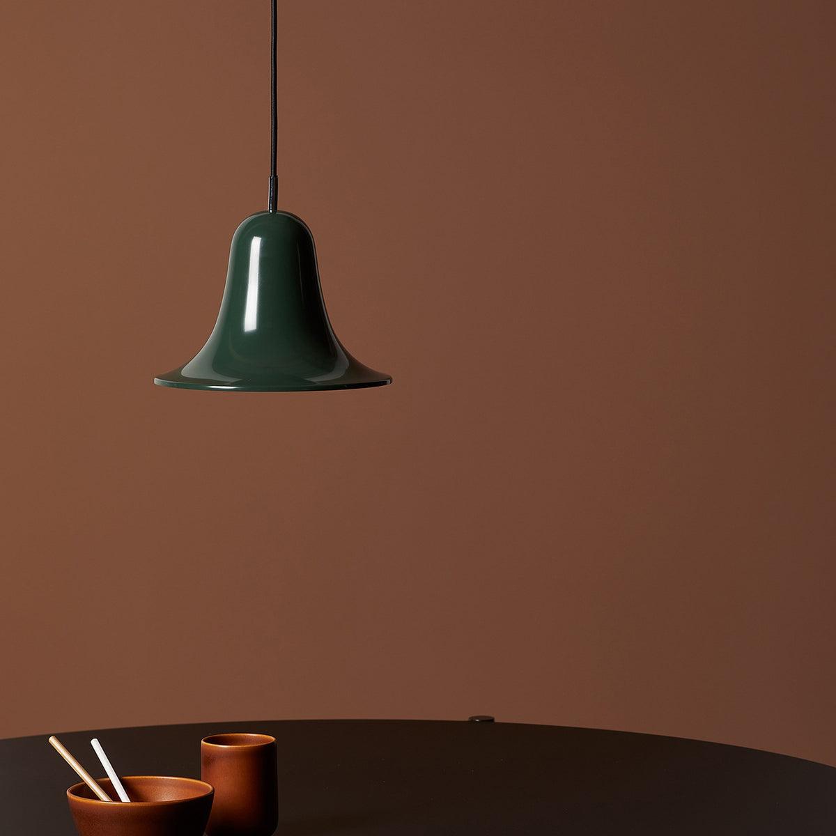 Nevin Minimalistische Pendelleuchte mit Glocken-Lampenschirm