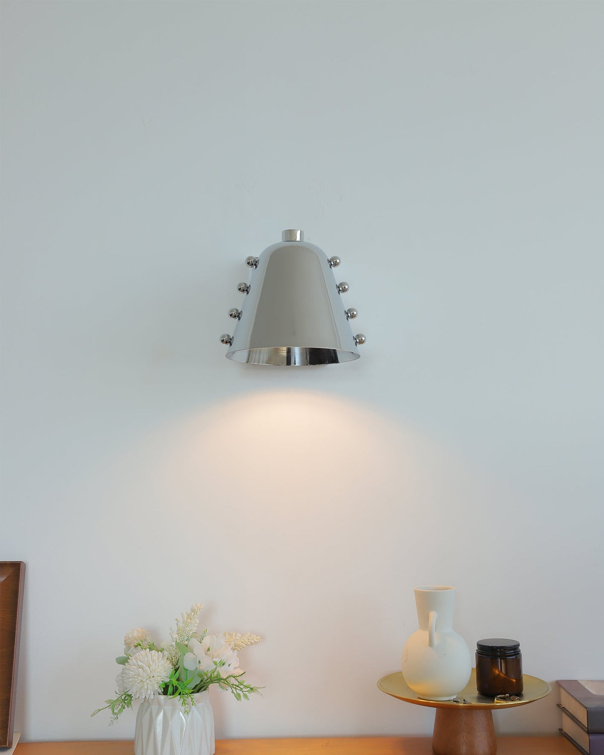 Bespoke Wandleuchte