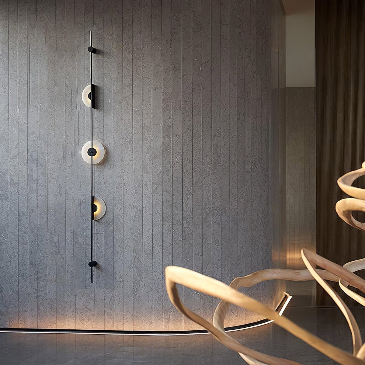 Slender Wandleuchte aus Alabaster im zeitgenössischen minimalistischen Stil