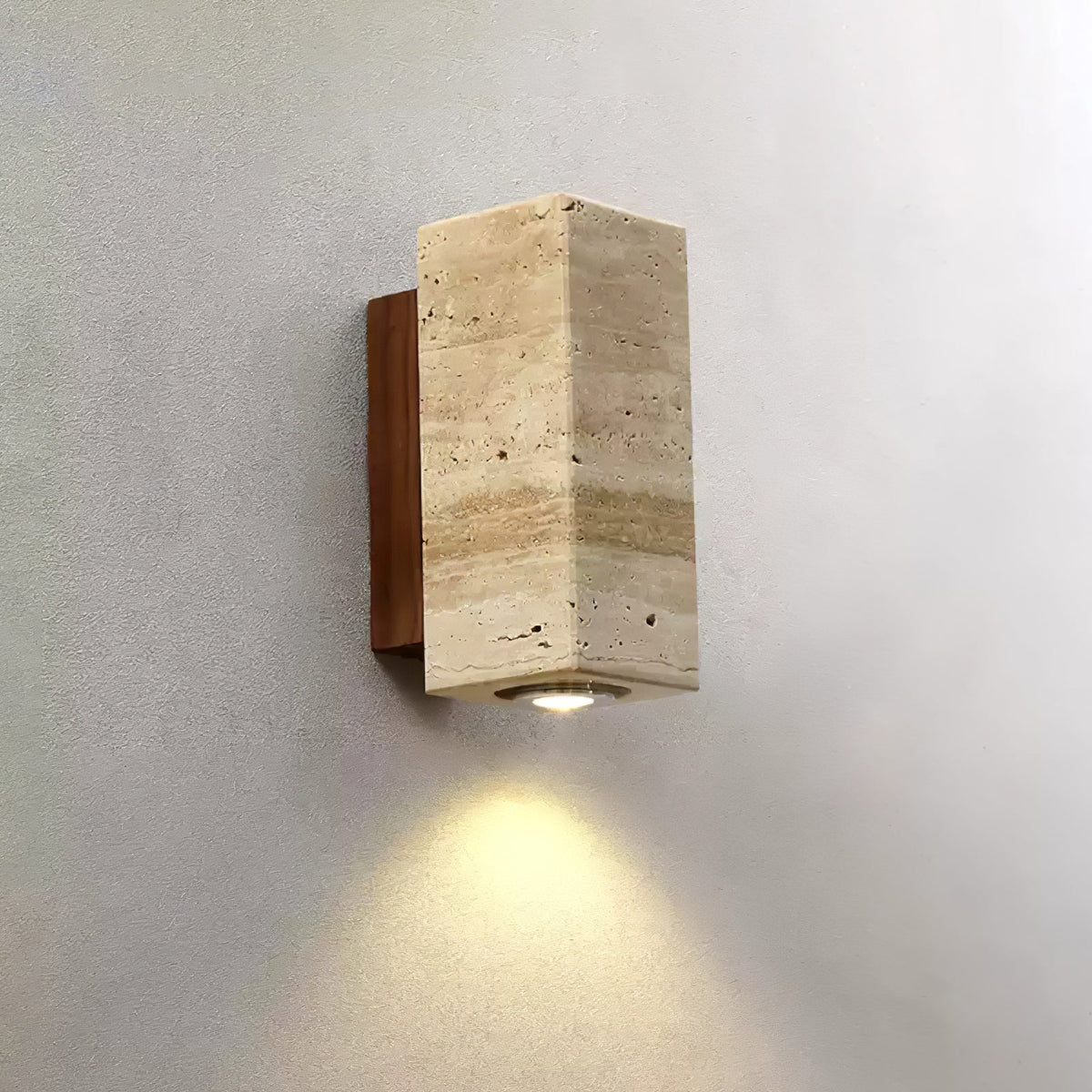 Nula Zylinder-Holz Travertin Wandleuchte