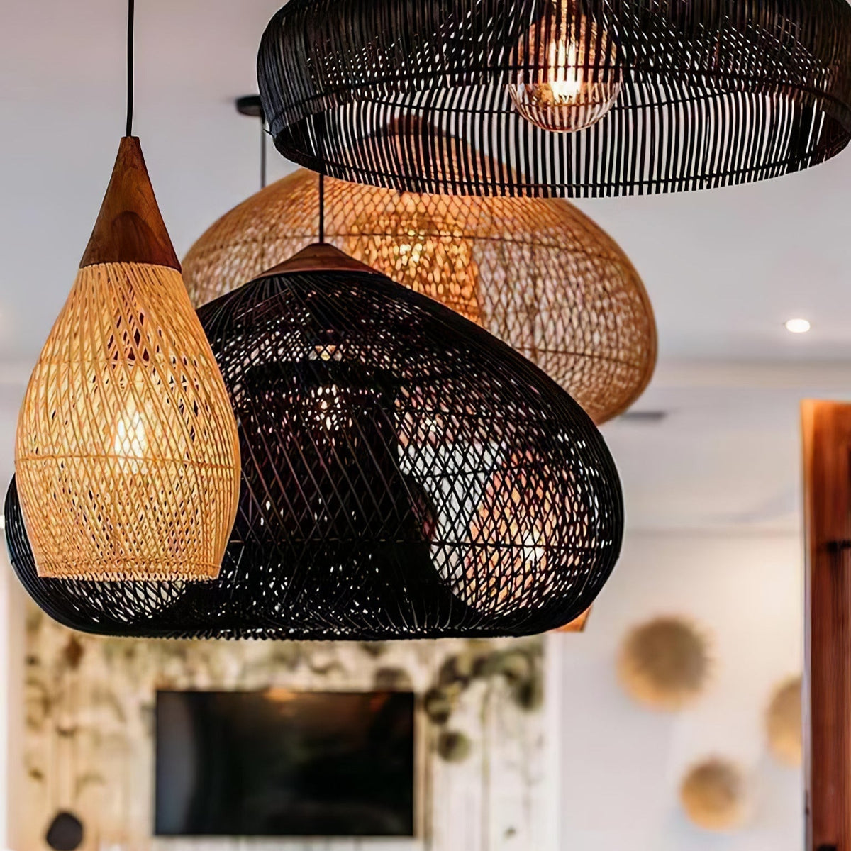 Evelyn Pendelleuchte aus geflochtenem Rattan für das Wohnzimmer