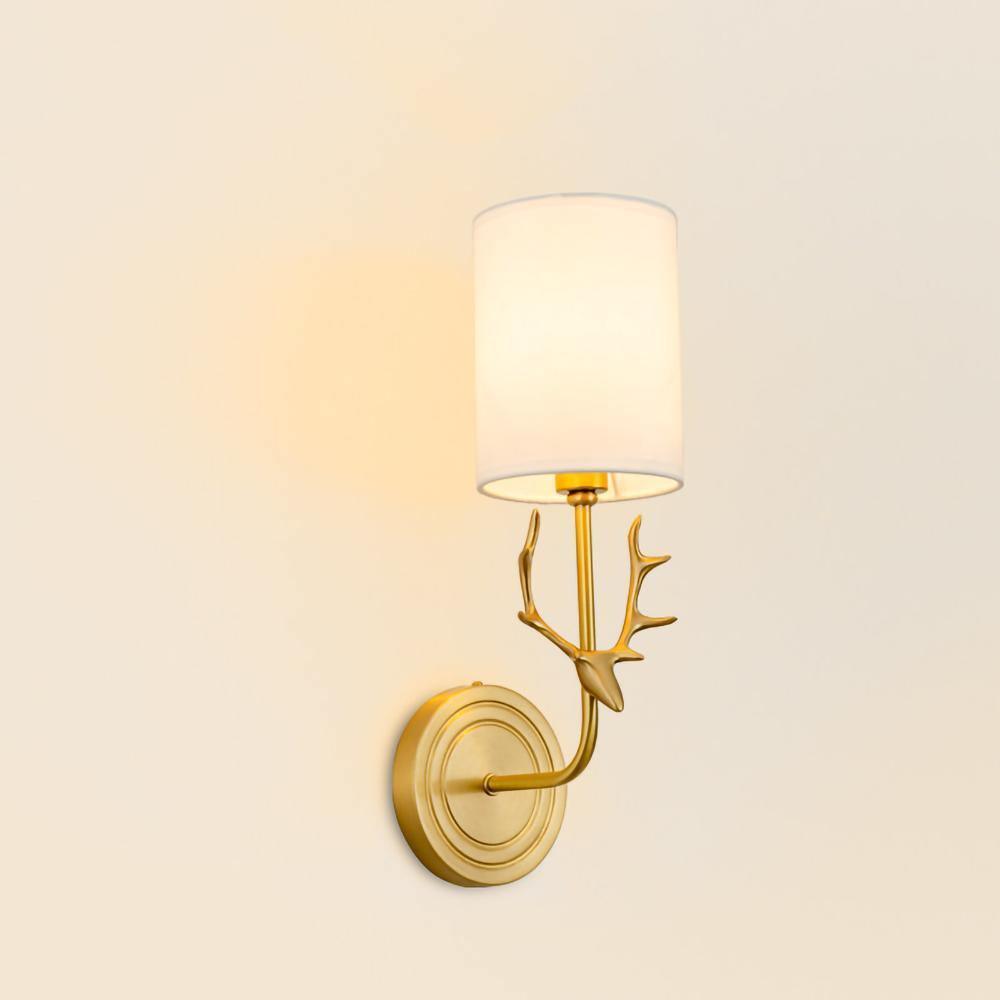 Auriviella Elegance Hirschkopf-Wandleuchte aus Messing