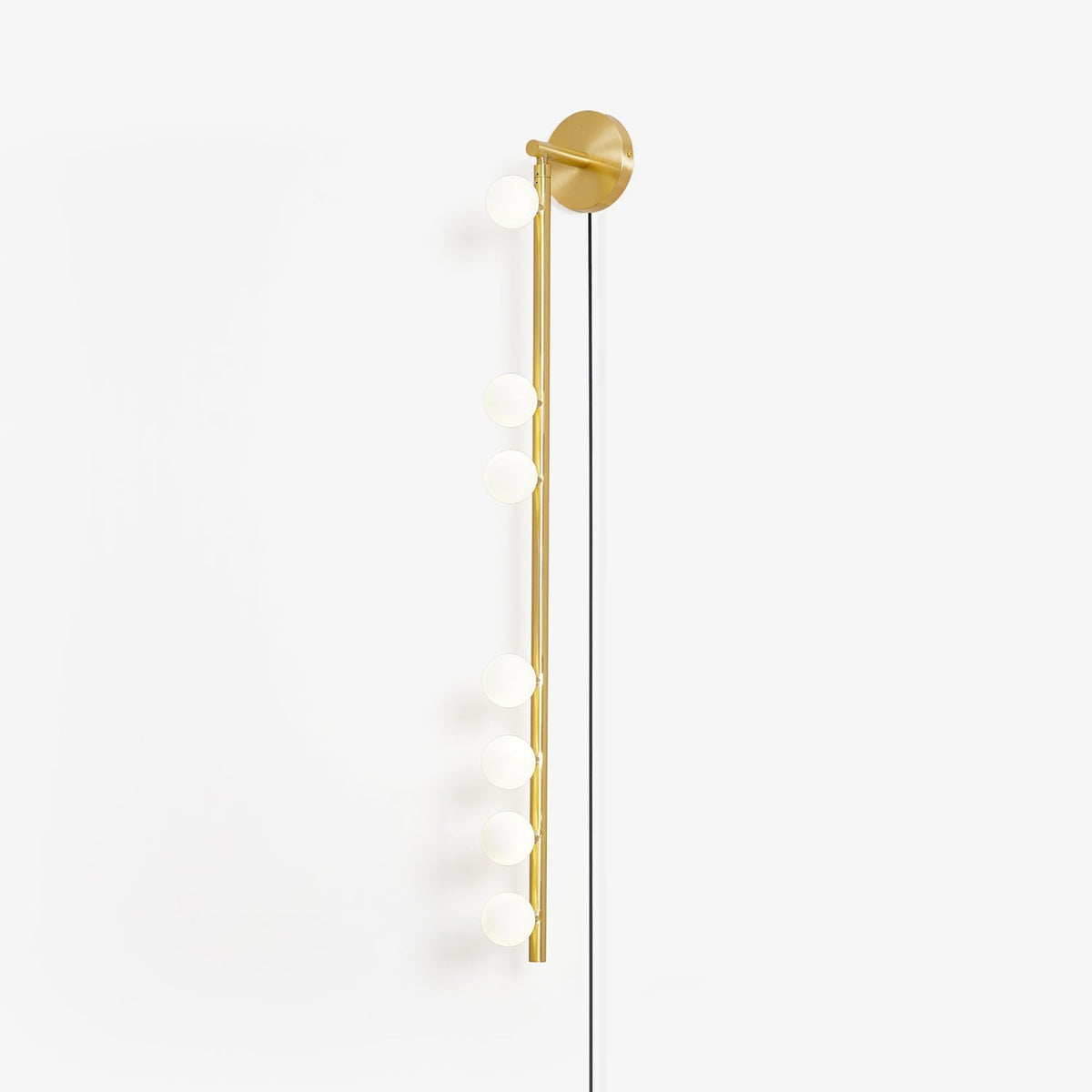 Pamela Röhren-Wandleuchte aus Messing und Glas mit Stecker