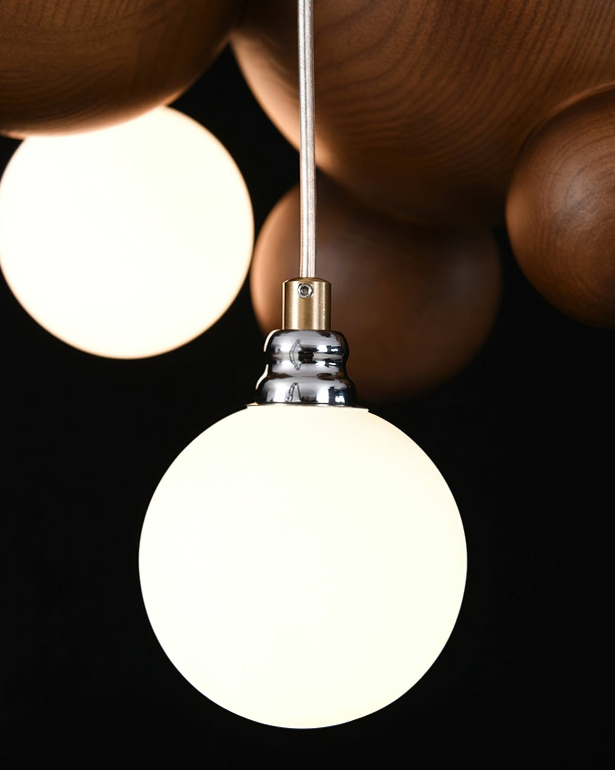 Elveraria Kronleuchter Holz & Acryl Blasenball-Cluster