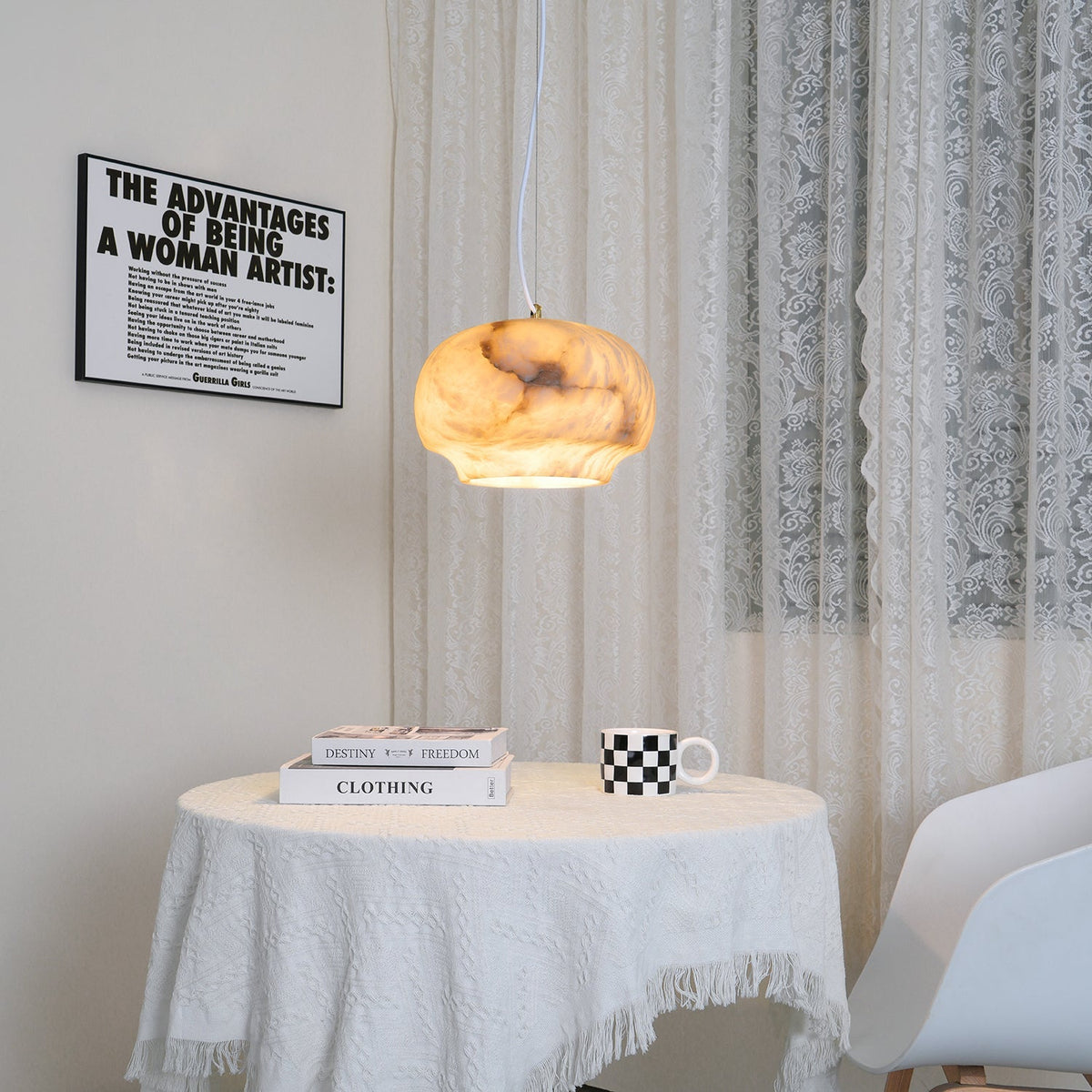 Thalia Minimalistische Alabaster-Pendelleuchte