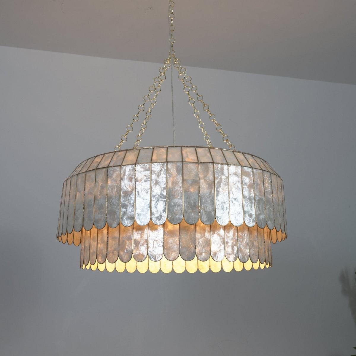 Holz Gold Muschel-Metall Aurelia Kronleuchter