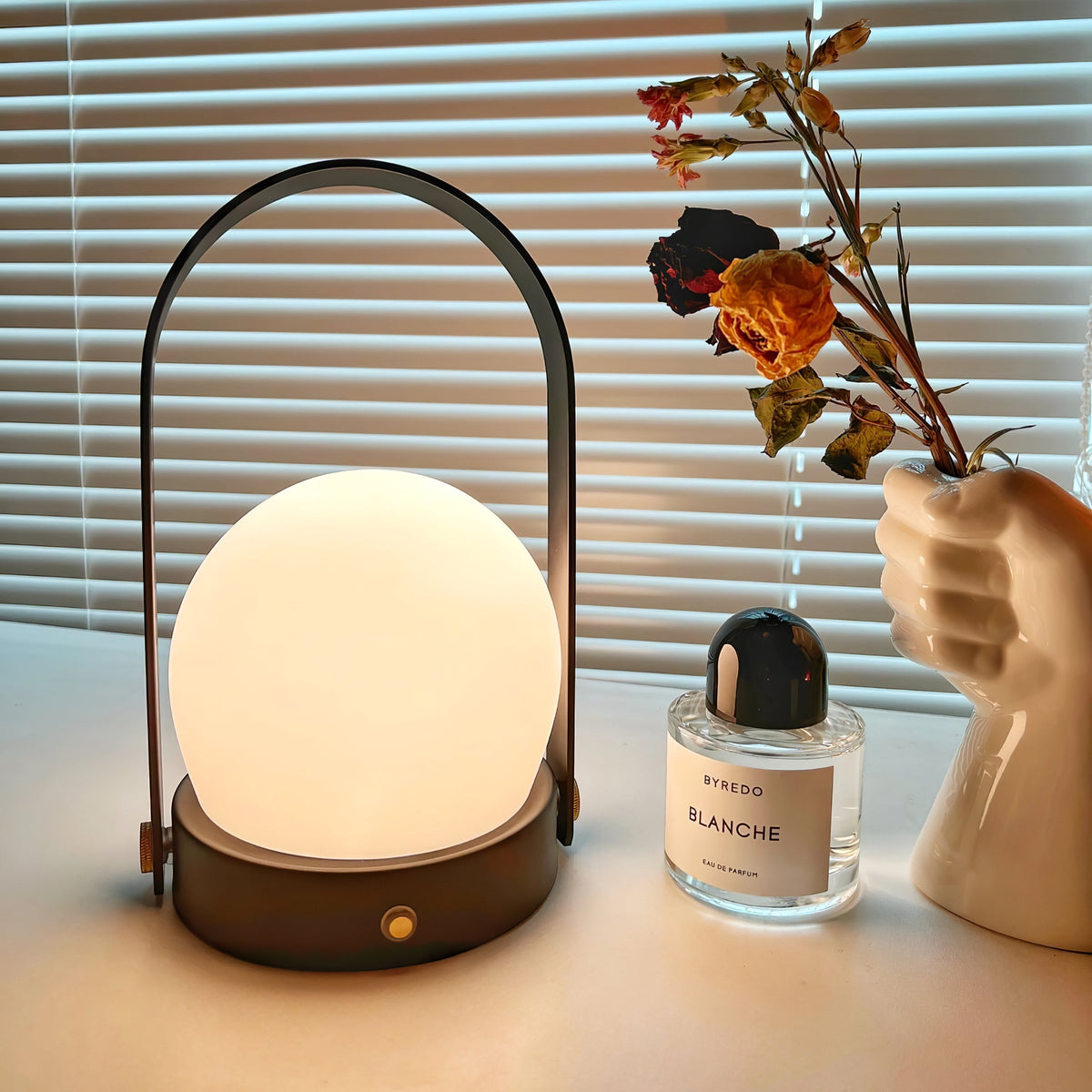 Zenon Glas Minimalistische Tischleuchte