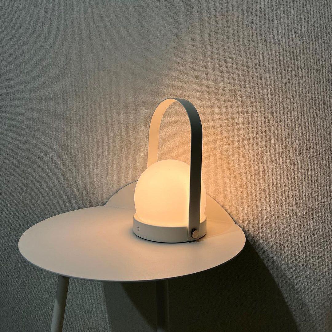 Zenon Glas Minimalistische Tischleuchte