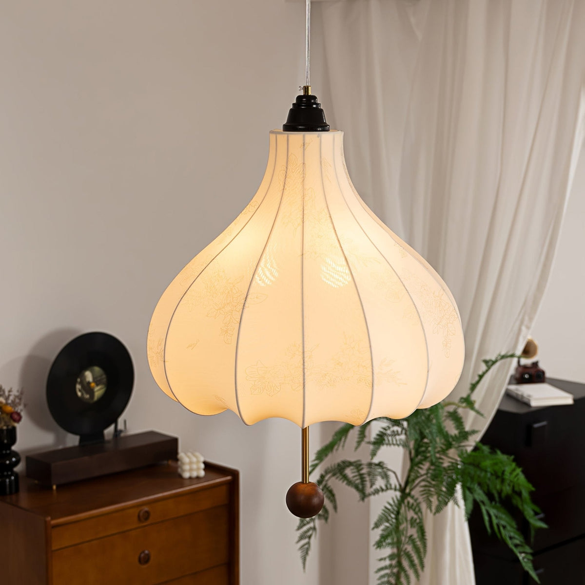 Sylerielle Pendelleuchte aus Stoff und Holz