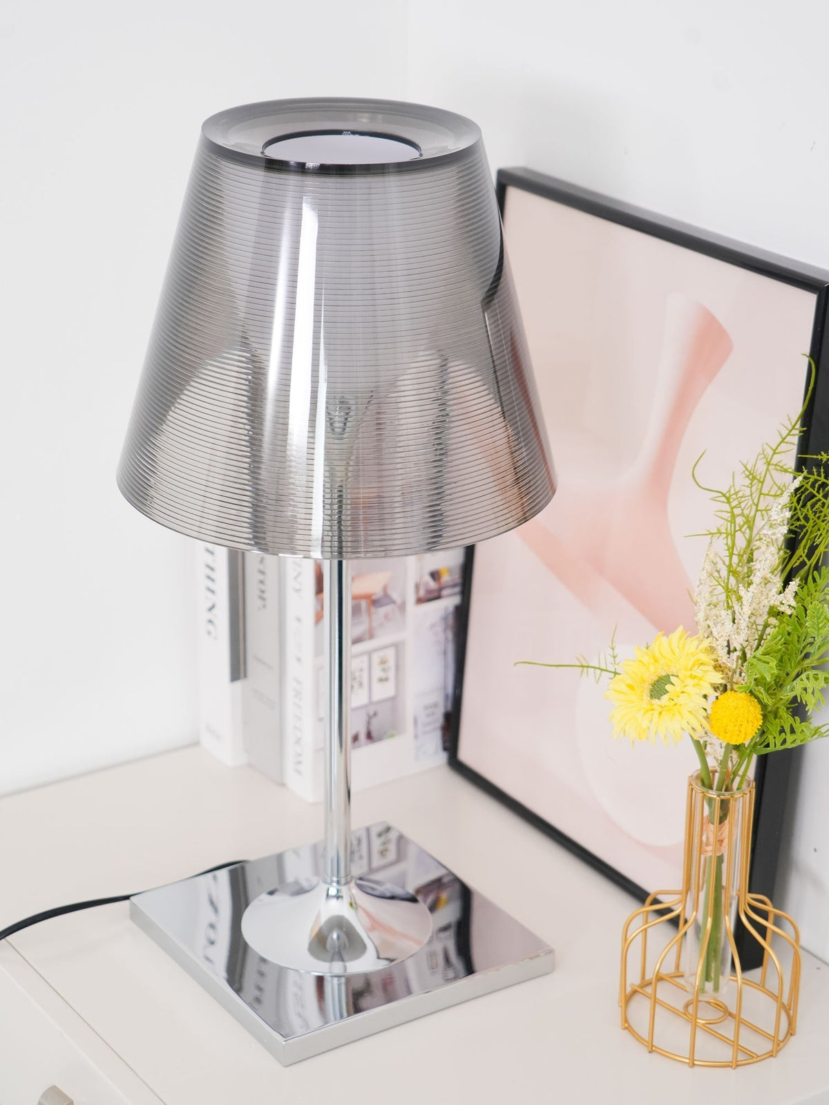 Bravon Kunststoff-Tischlampe