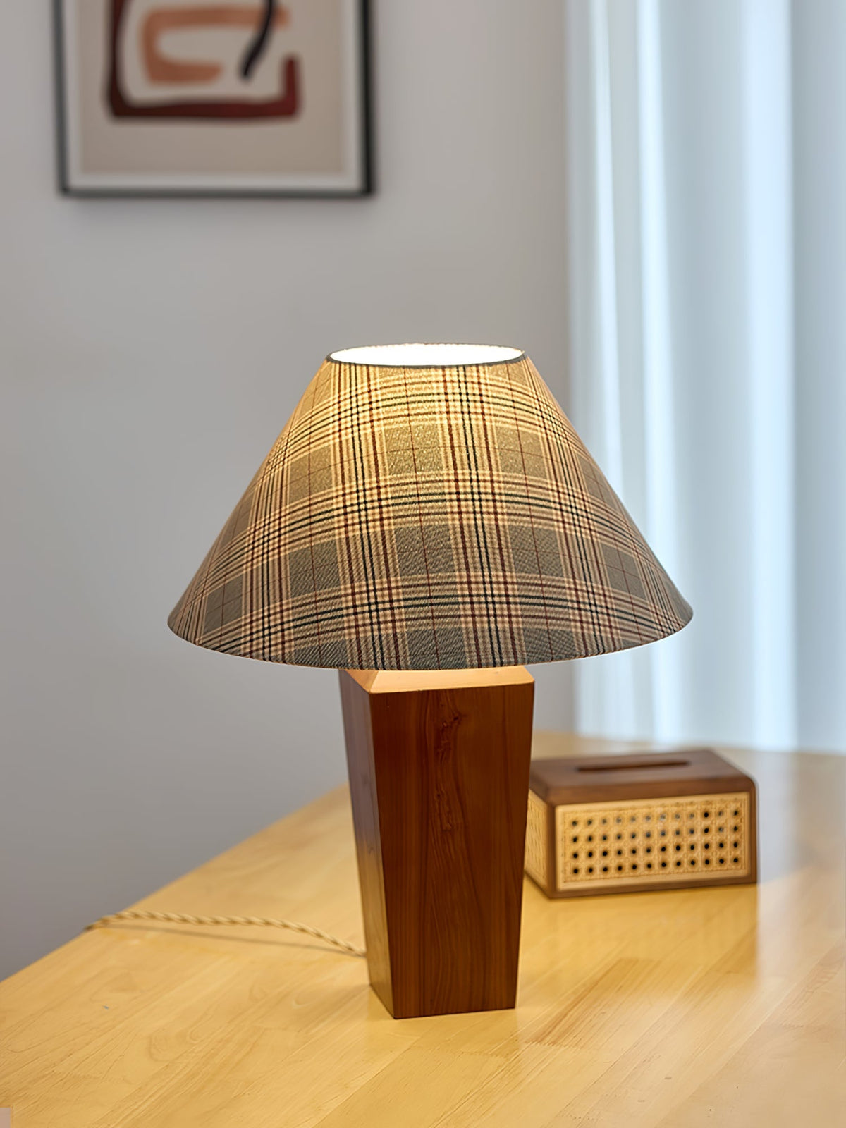 Wokel Minimalistische Tischleuchte aus Holz