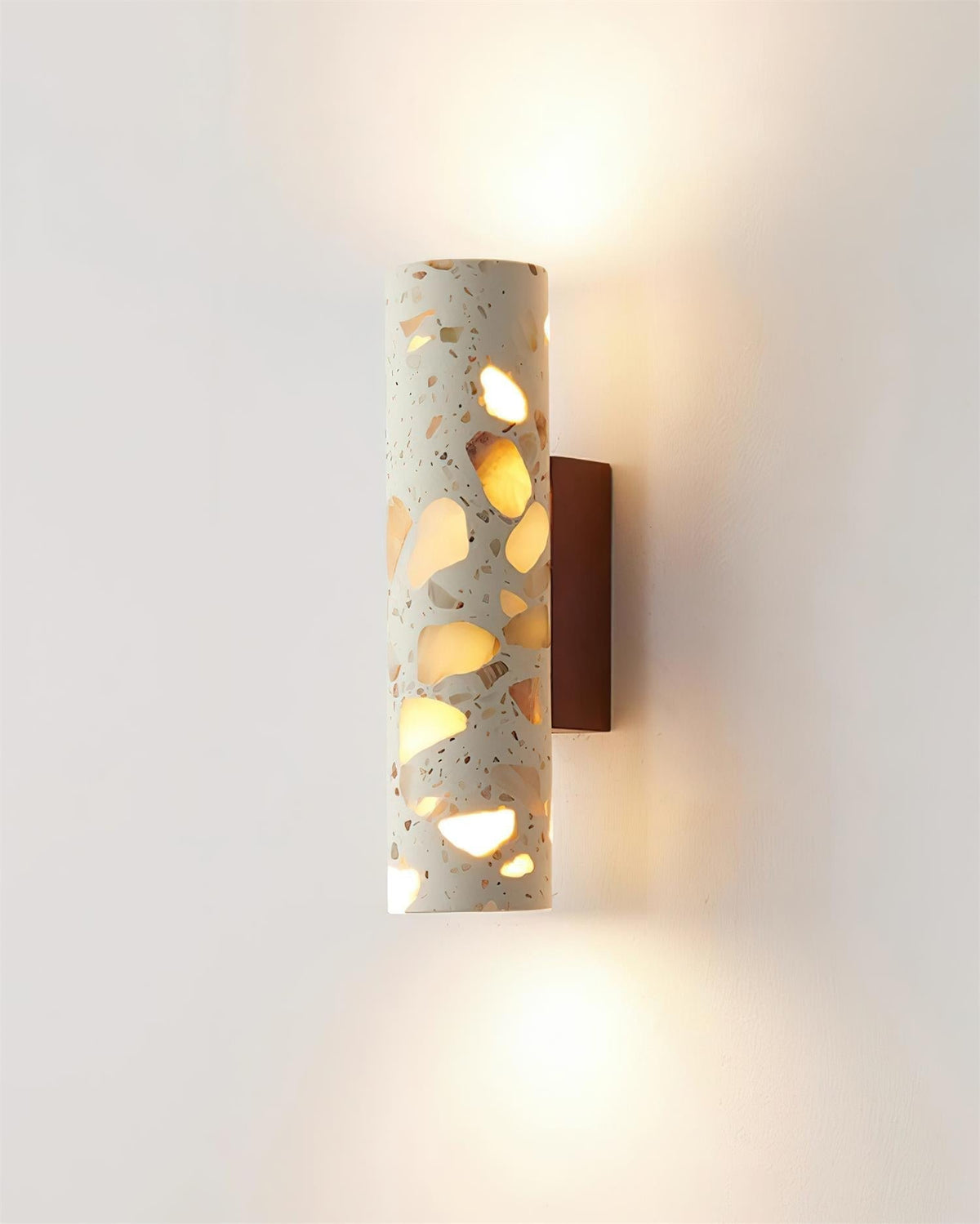 Calinaria Wandleuchte Beige Terrazzo-Stein-Zylinder minimalistisch fürs Schlafzimmer | Cielum