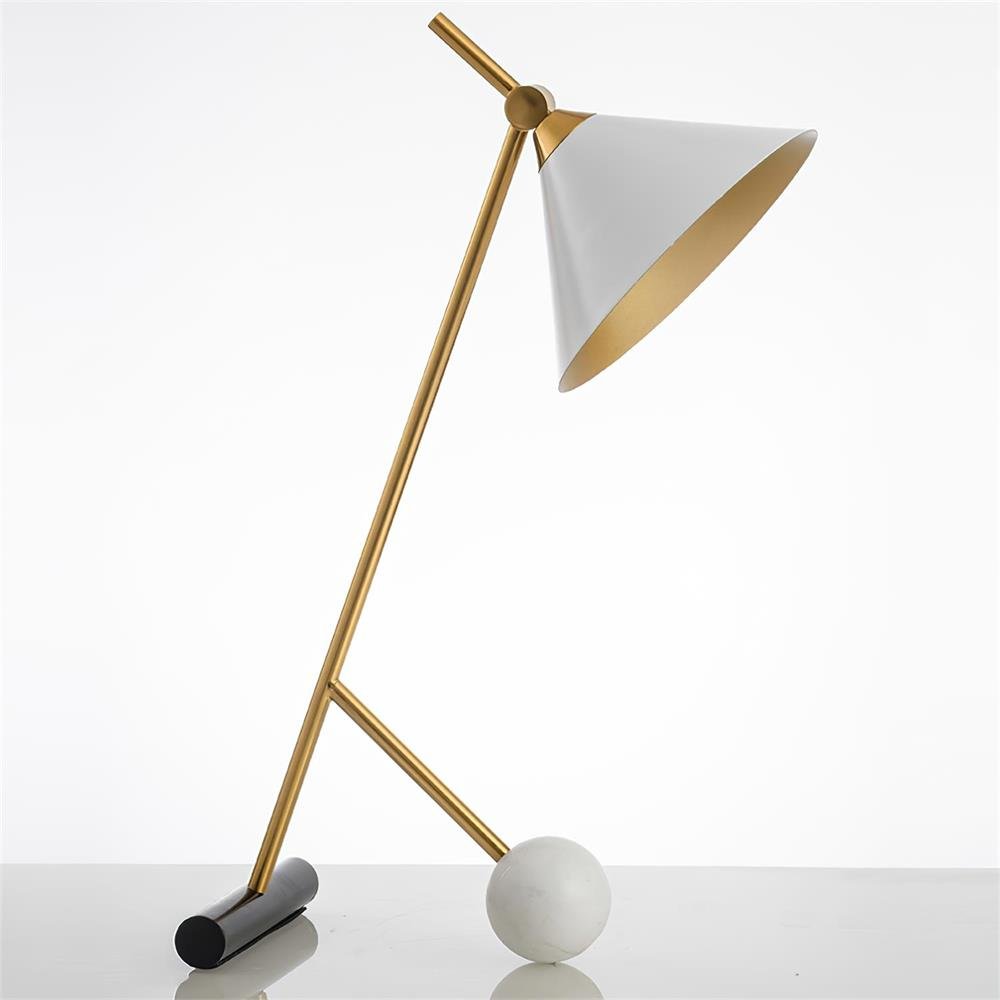 Avelo Tischleuchte aus Marmor mit geometrischem Design